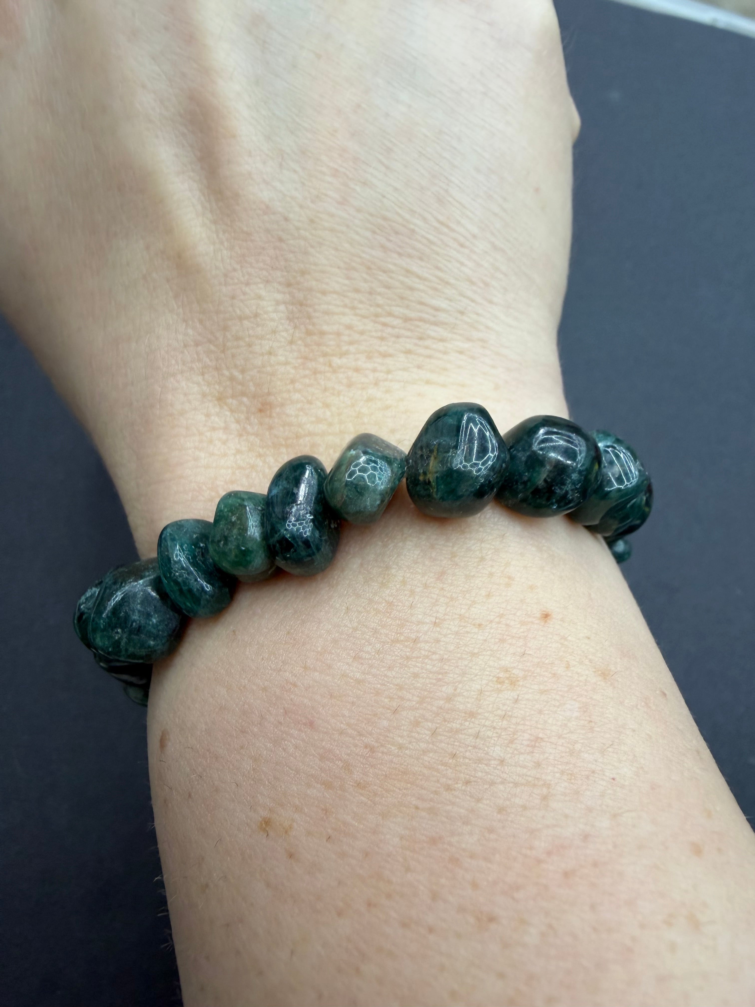 Apatite Green stretch bracelet