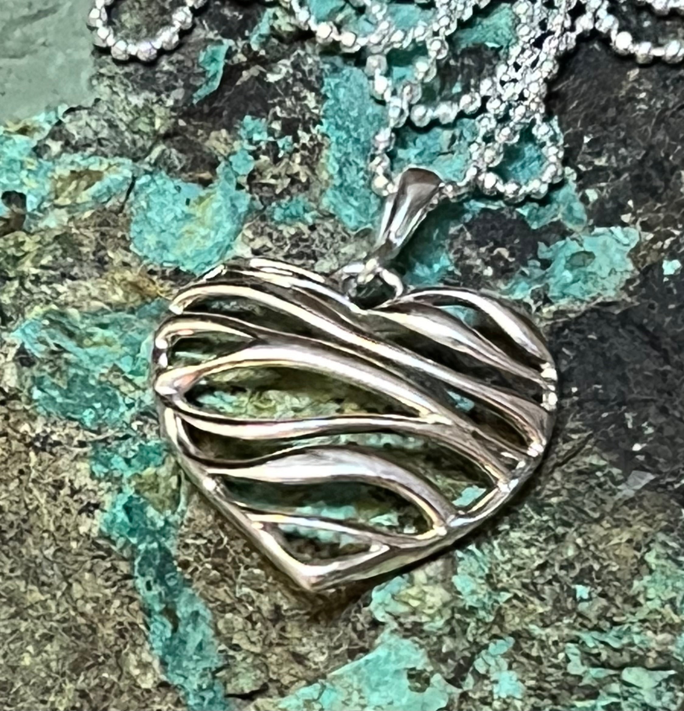 Ribbon Heart Pendant Necklace