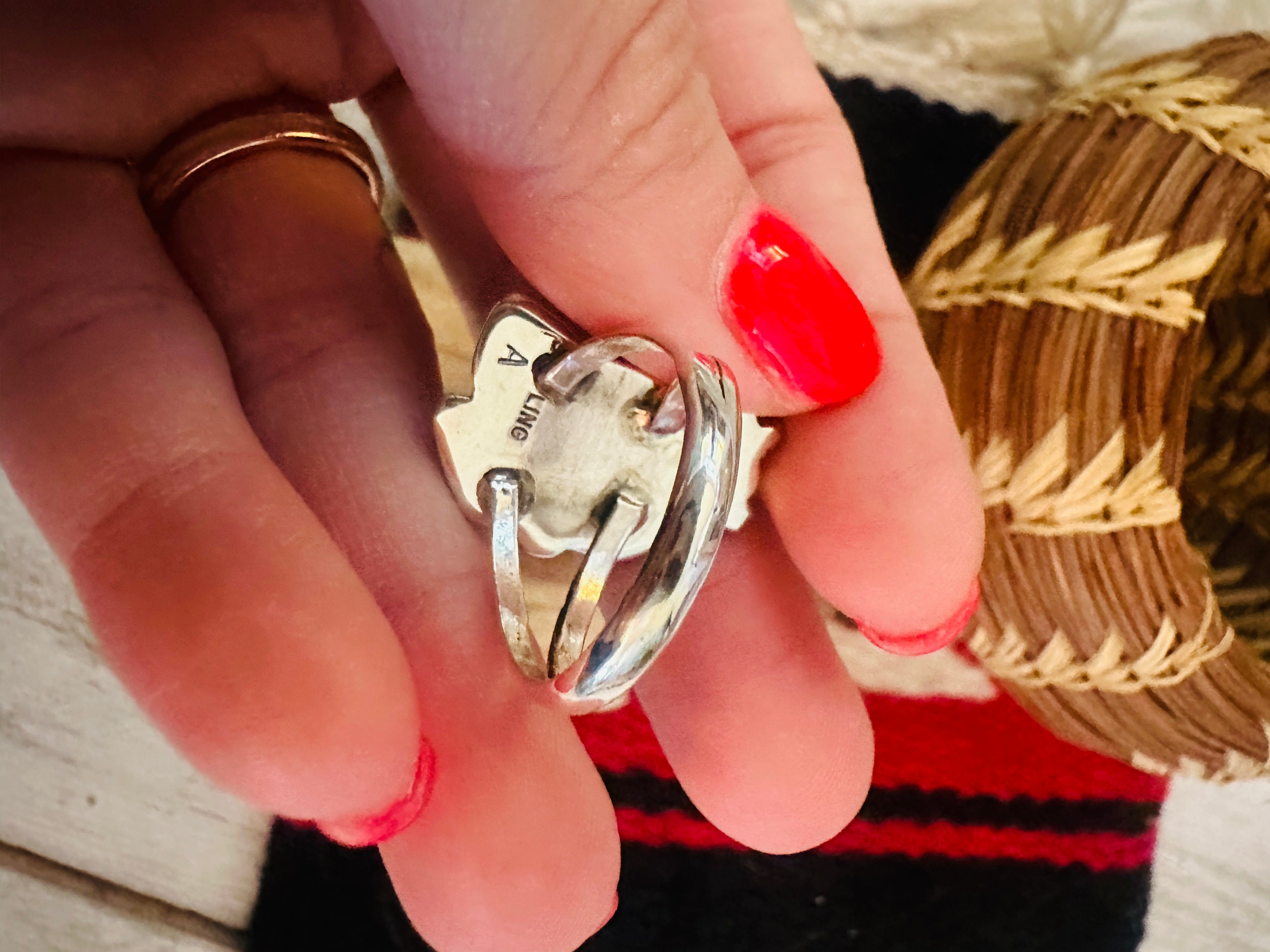 Navajo Sterling Silver And White Buffalo Ring Size 8.5