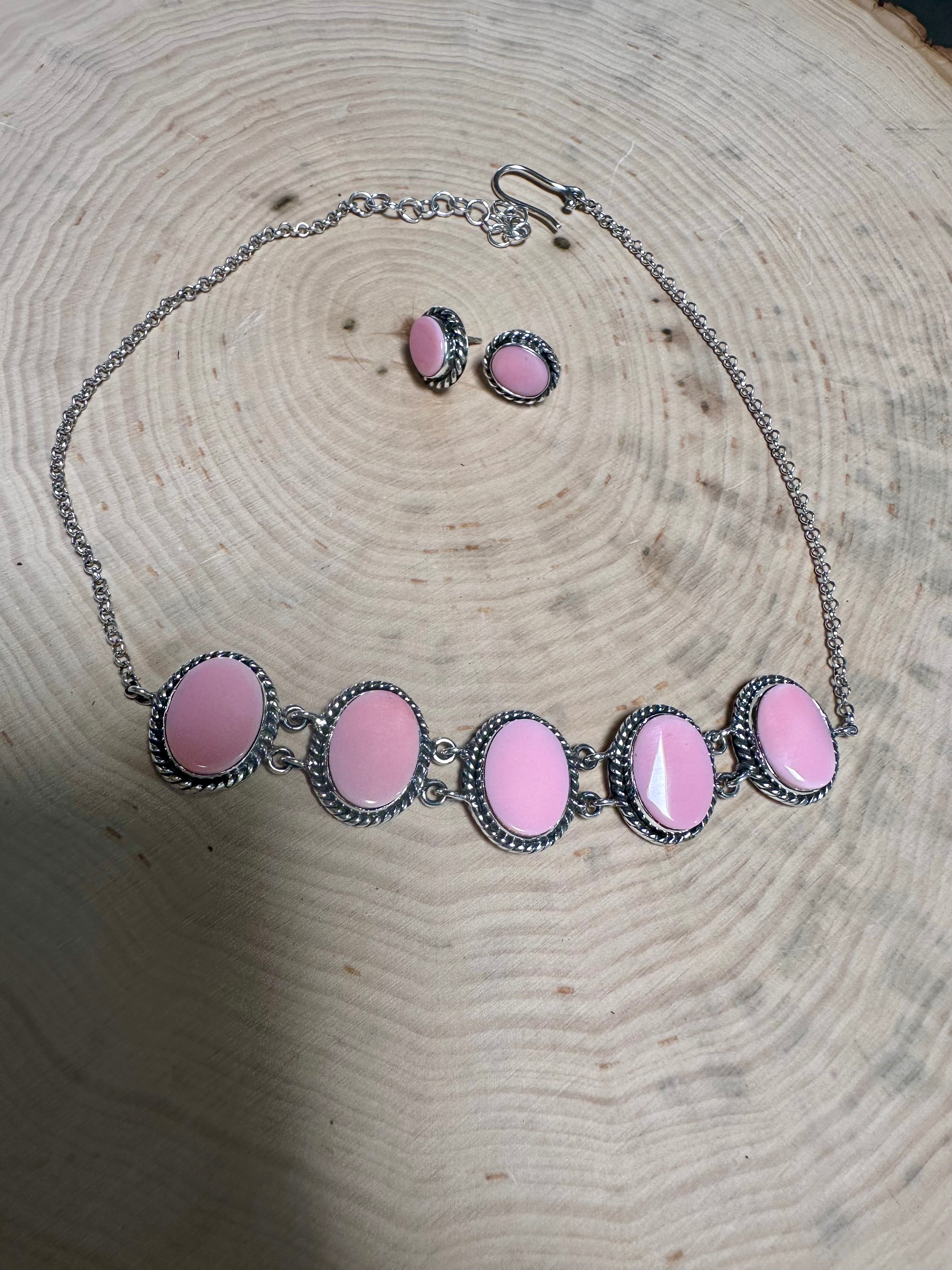 Handmade Sterling Silver & Pink Conch Choker Necklace Set