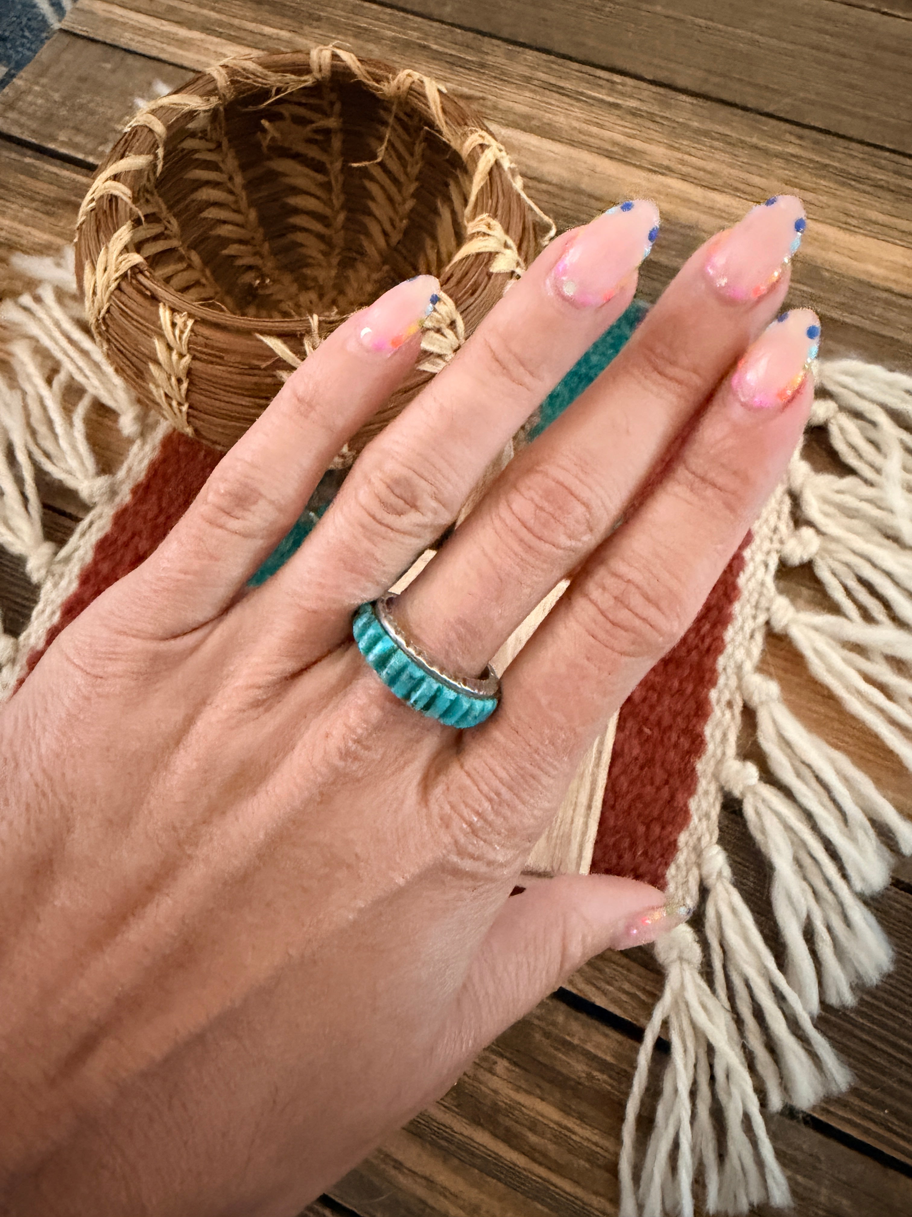 Old Pawn Handcrafted Turquoise & Sterling Silver Band Ring Size 7.75