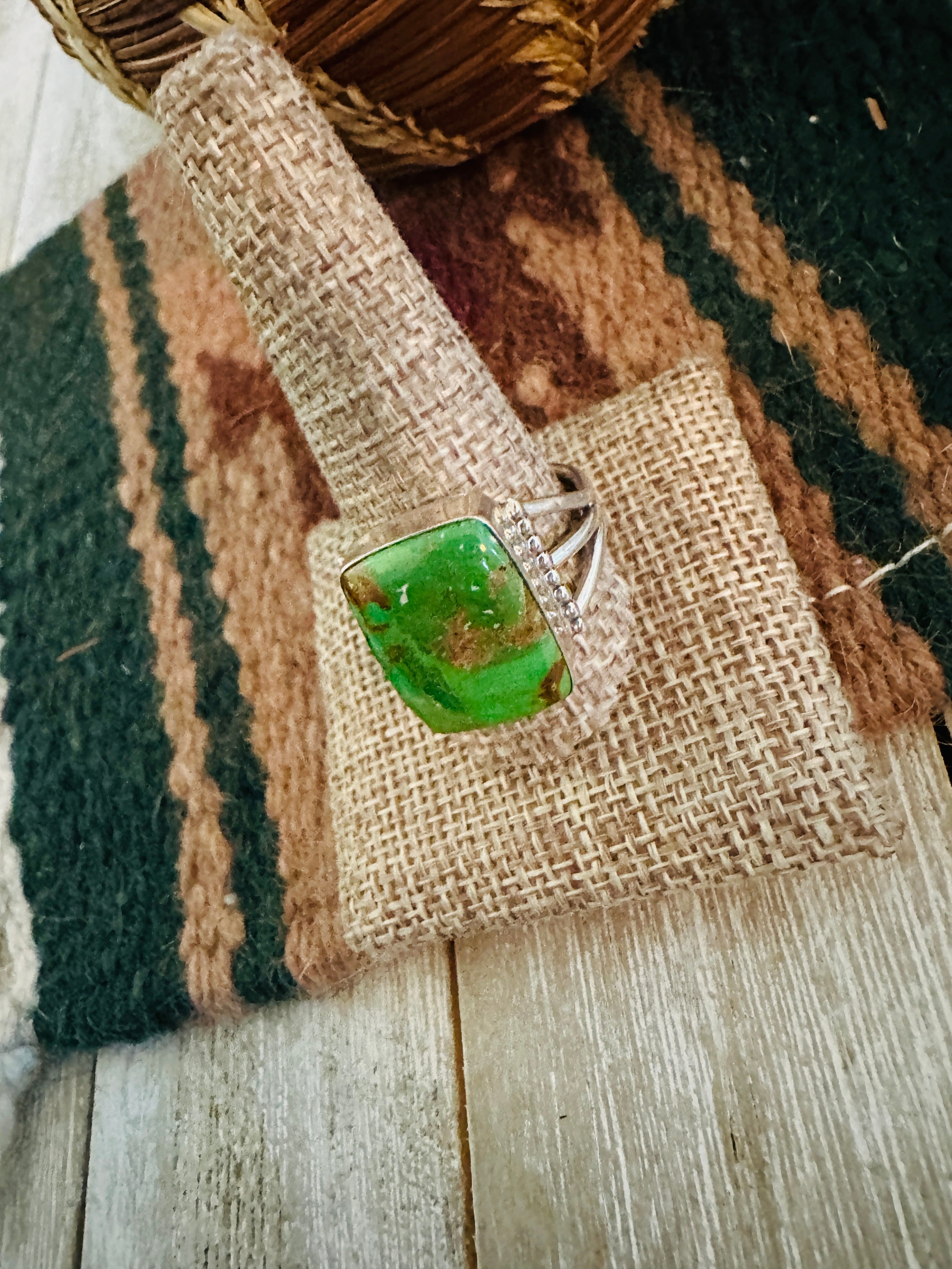 Old Pawn Handcrafted Kingman Turquoise & Sterling Silver Ring Size 12.75