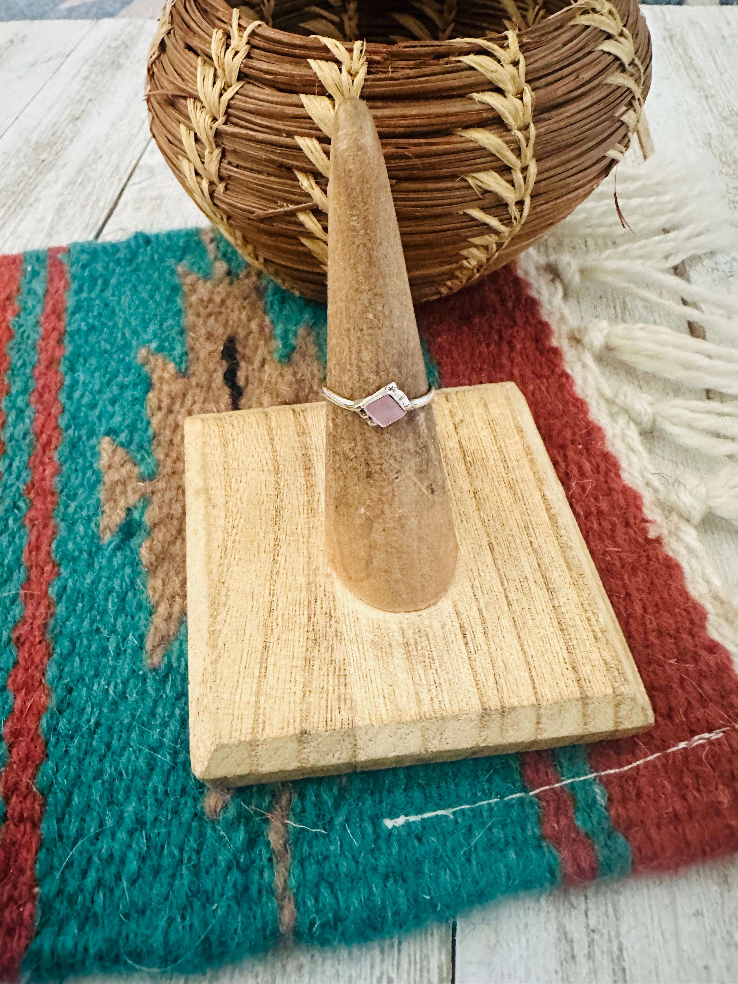 Navajo Mother of Pearl & Sterling Silver Ring Size 5