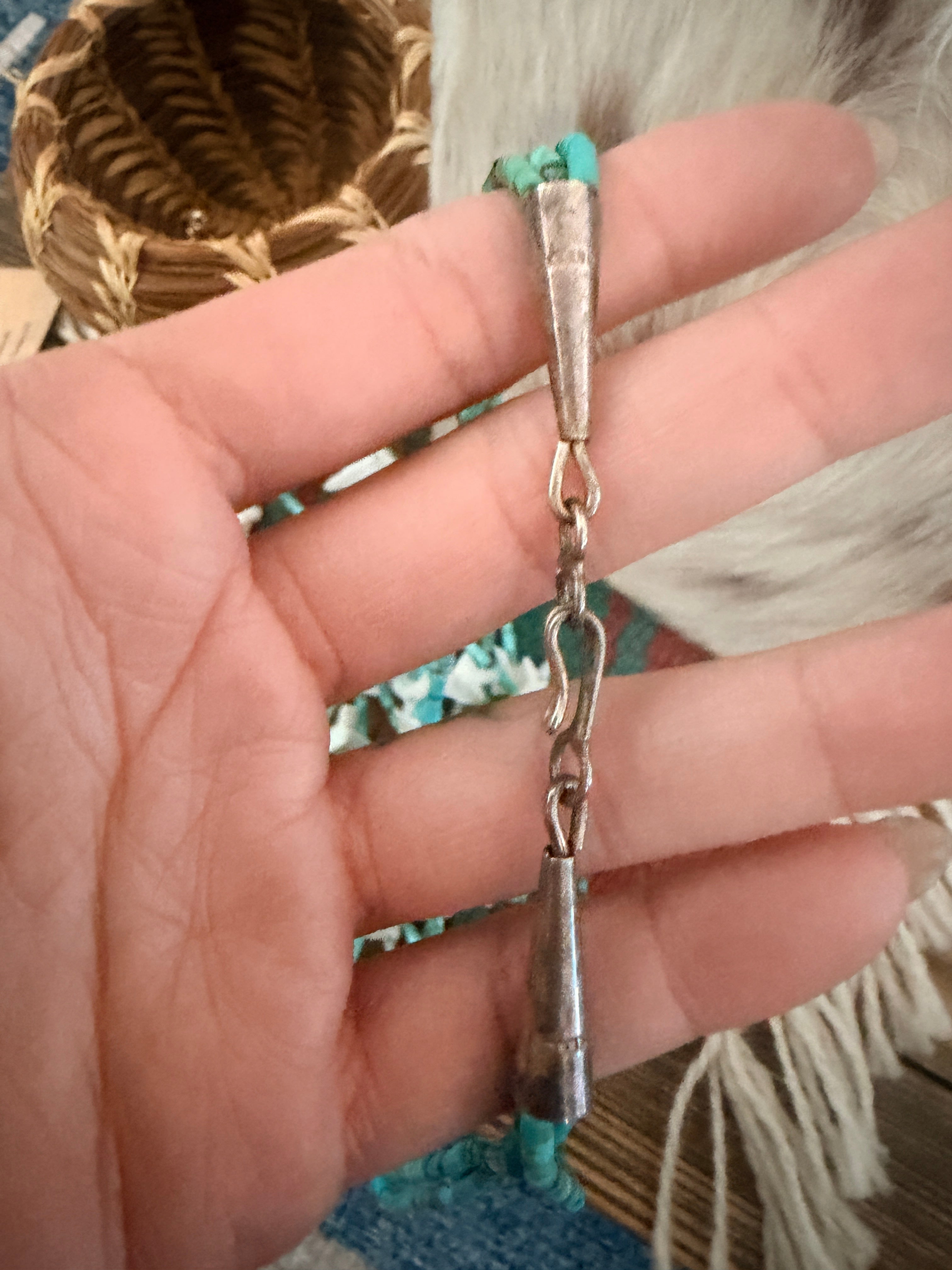 Old Pawn Handcrafted Turquoise & Mother of Pearl Fetish Hummingbird Beaded 29” Necklace