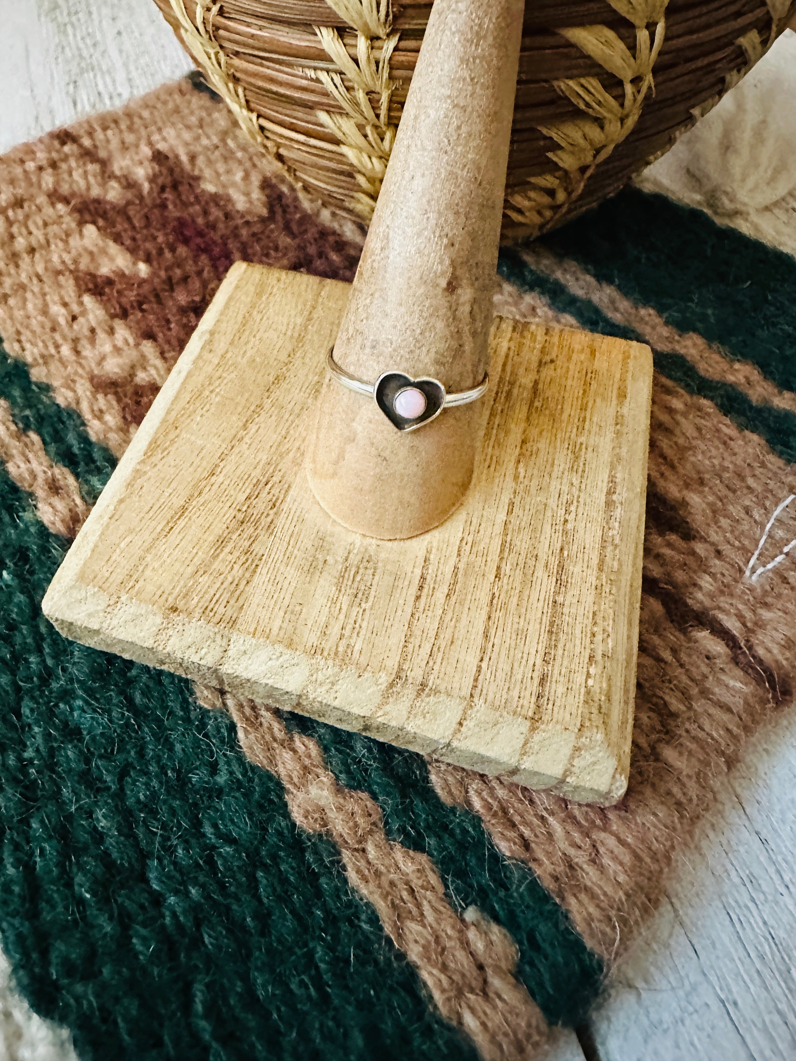 Navajo Sterling Silver & Queen Pink Conch Heart Ring