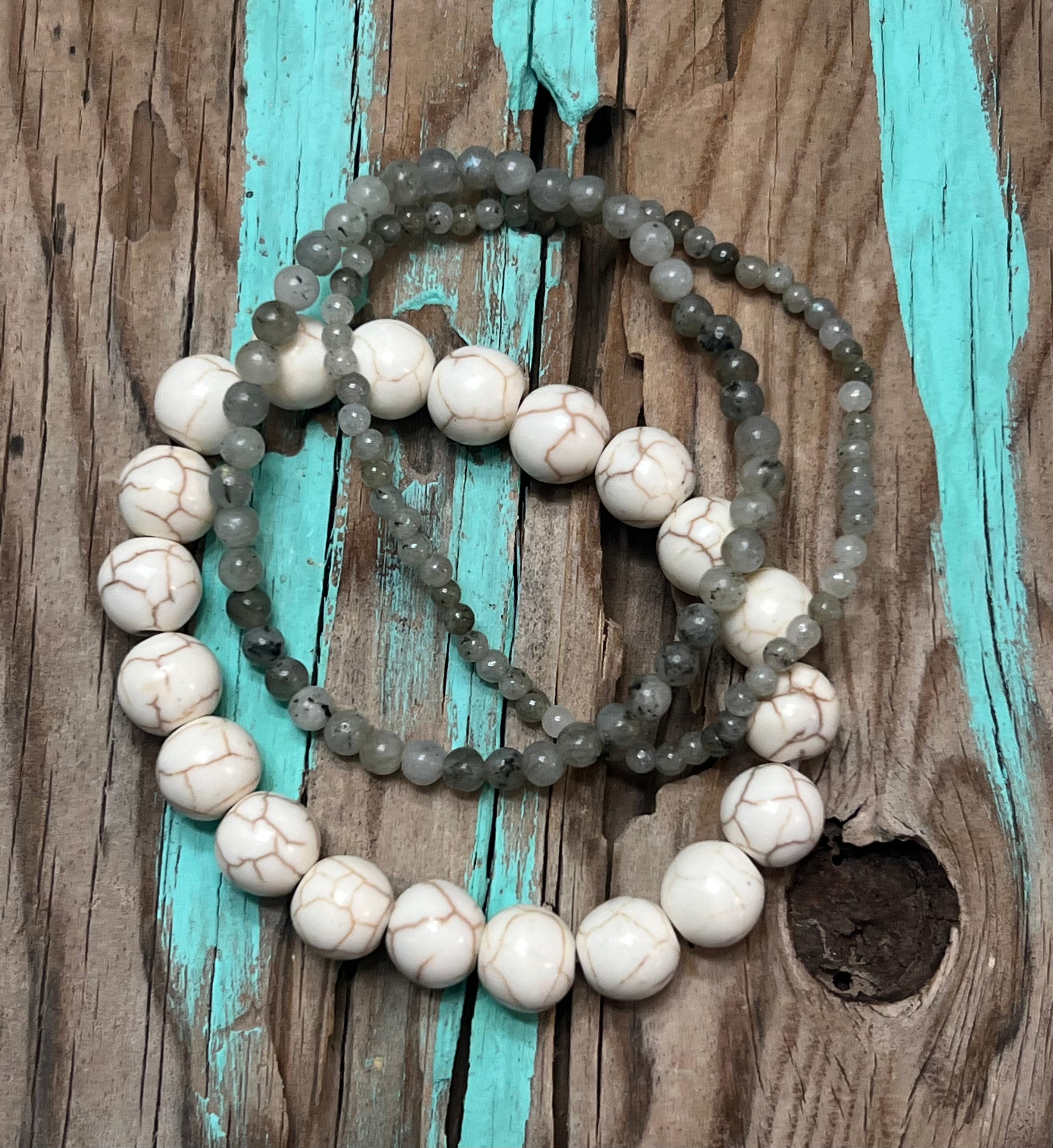 Cream Howlite Stretch Bracelet Set of 3-Gray