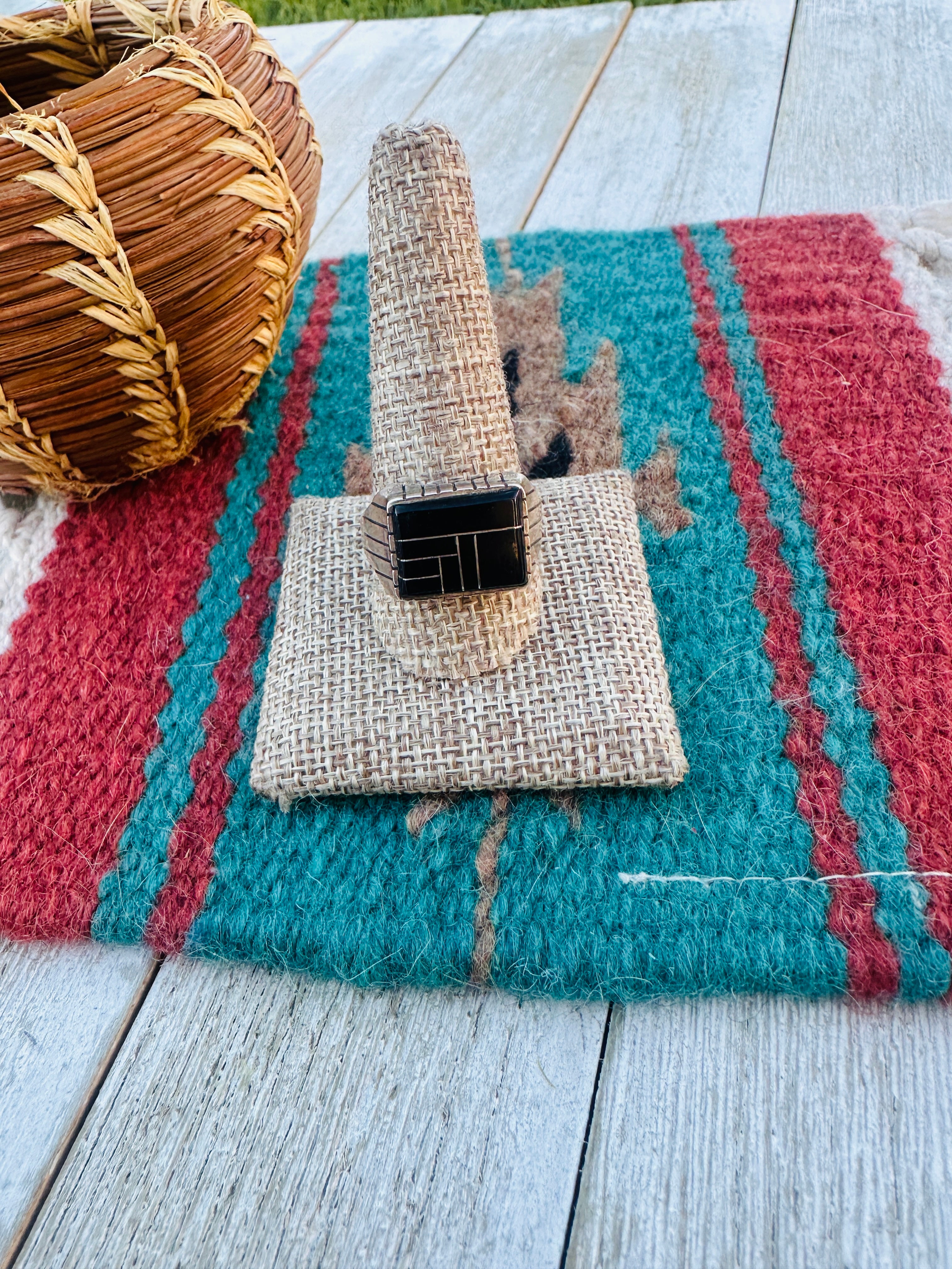 Old Pawn Handcrafted Onyx & Sterling Silver Inlay Ring Size 12