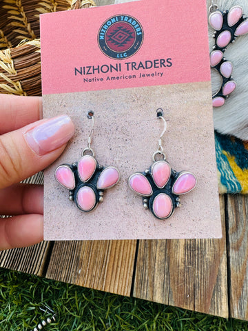 Handcrafted Queen Pink Conch & Sterling Silver Naja Necklace and Earring Set