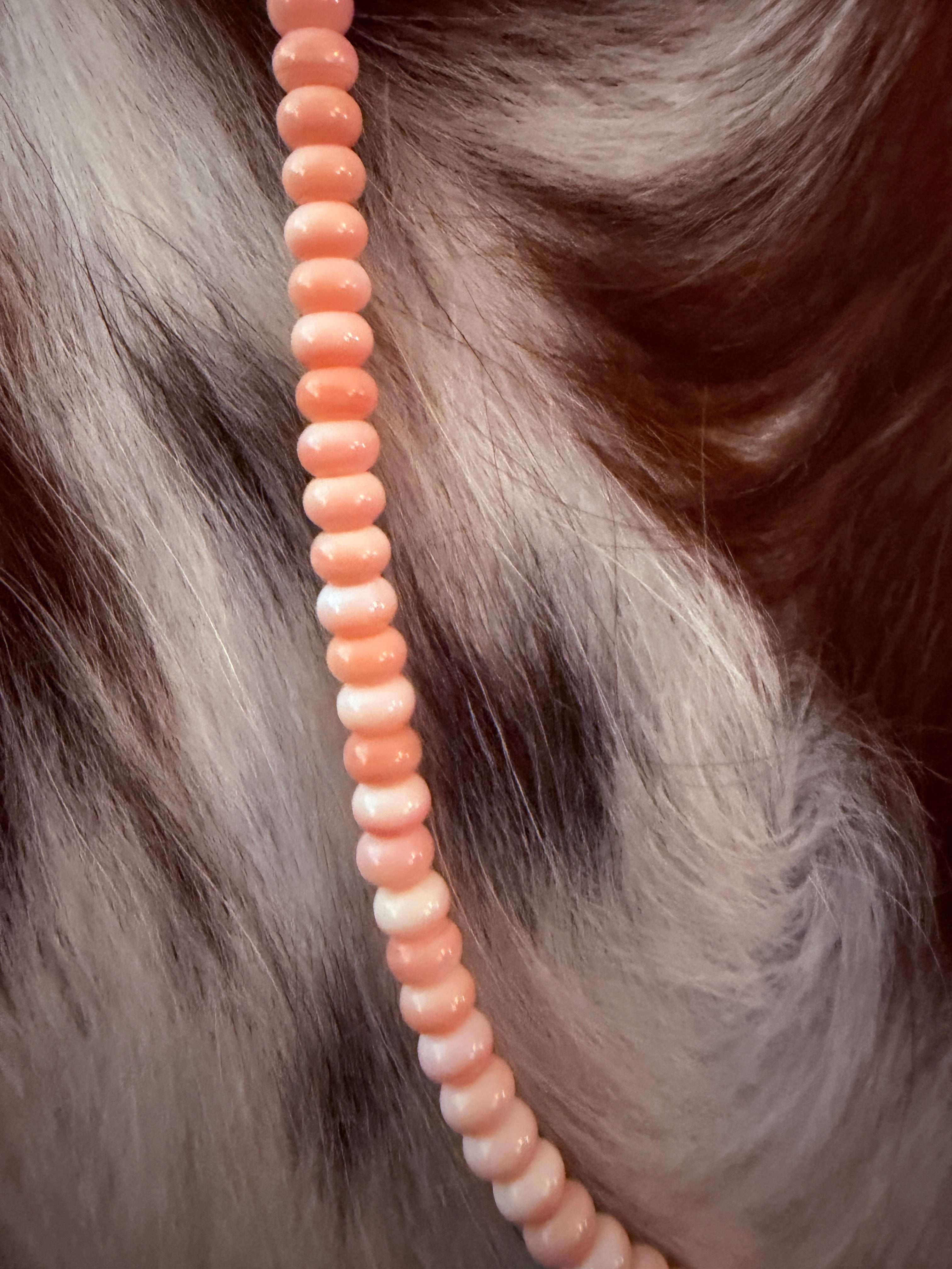 Handcrafted 5mm Queen Pink Conch 18” Beaded Necklace