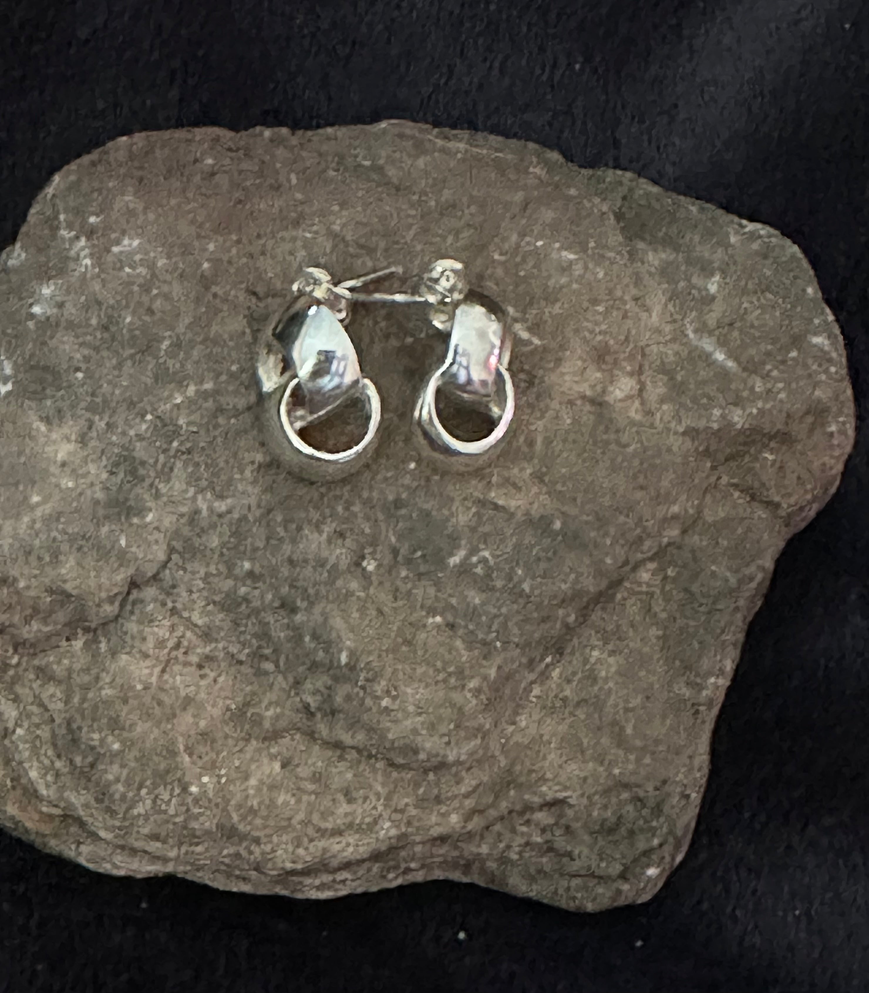 Interlocking Loop Earrings