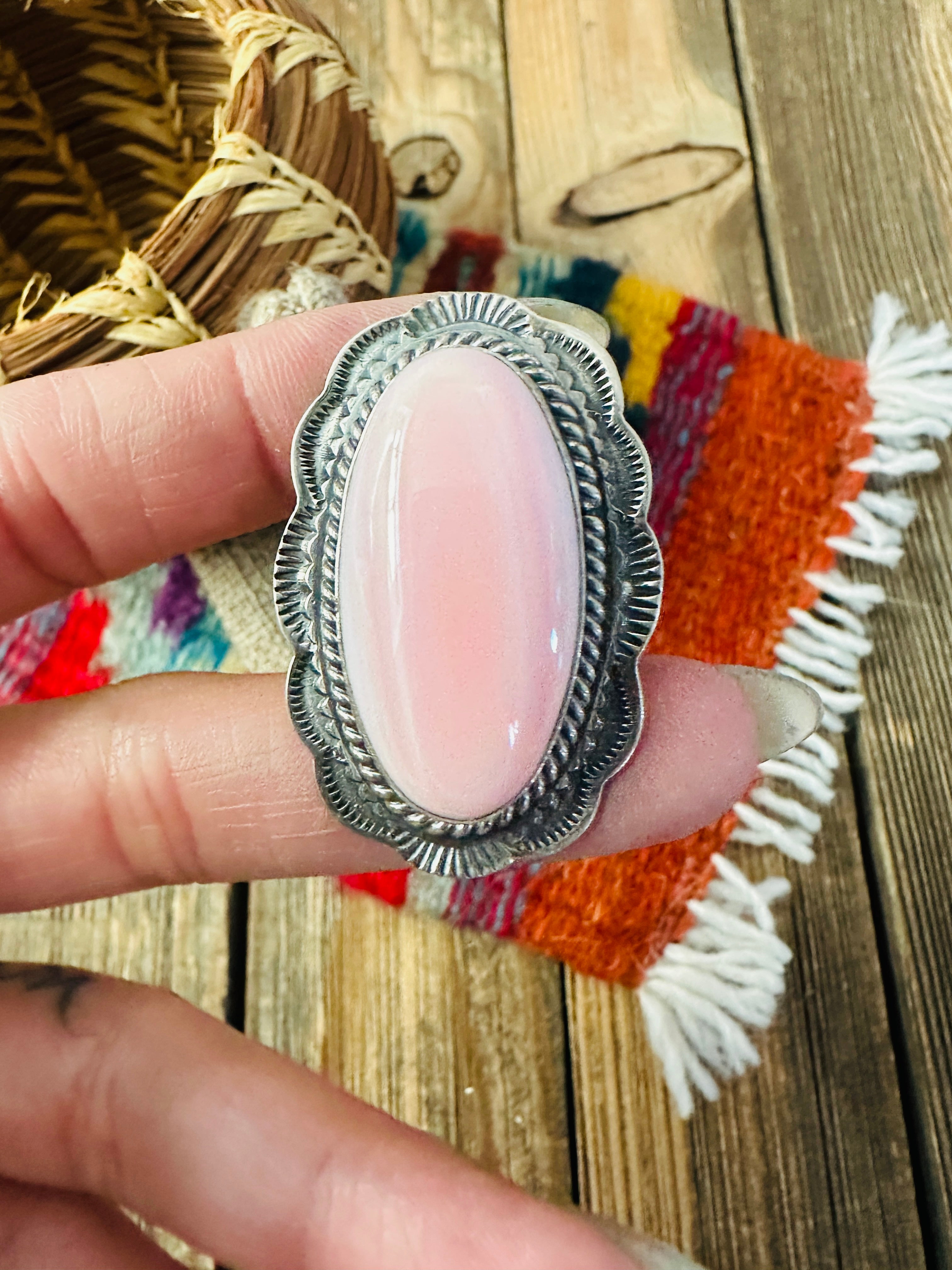 Handcrafted Queen Pink Conch & Sterling Silver Ring Size 8