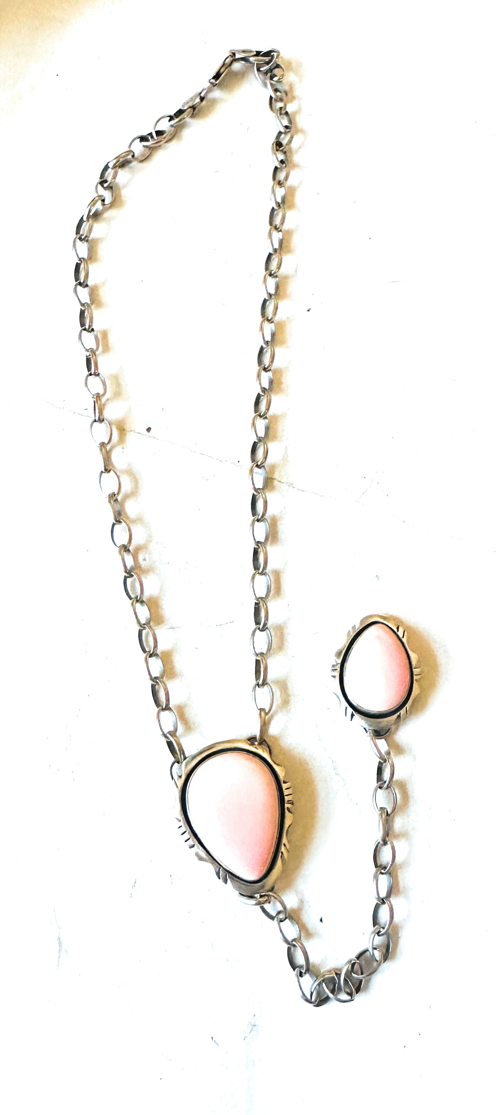 Navajo Queen Pink Conch & Sterling Silver Lariat Necklace