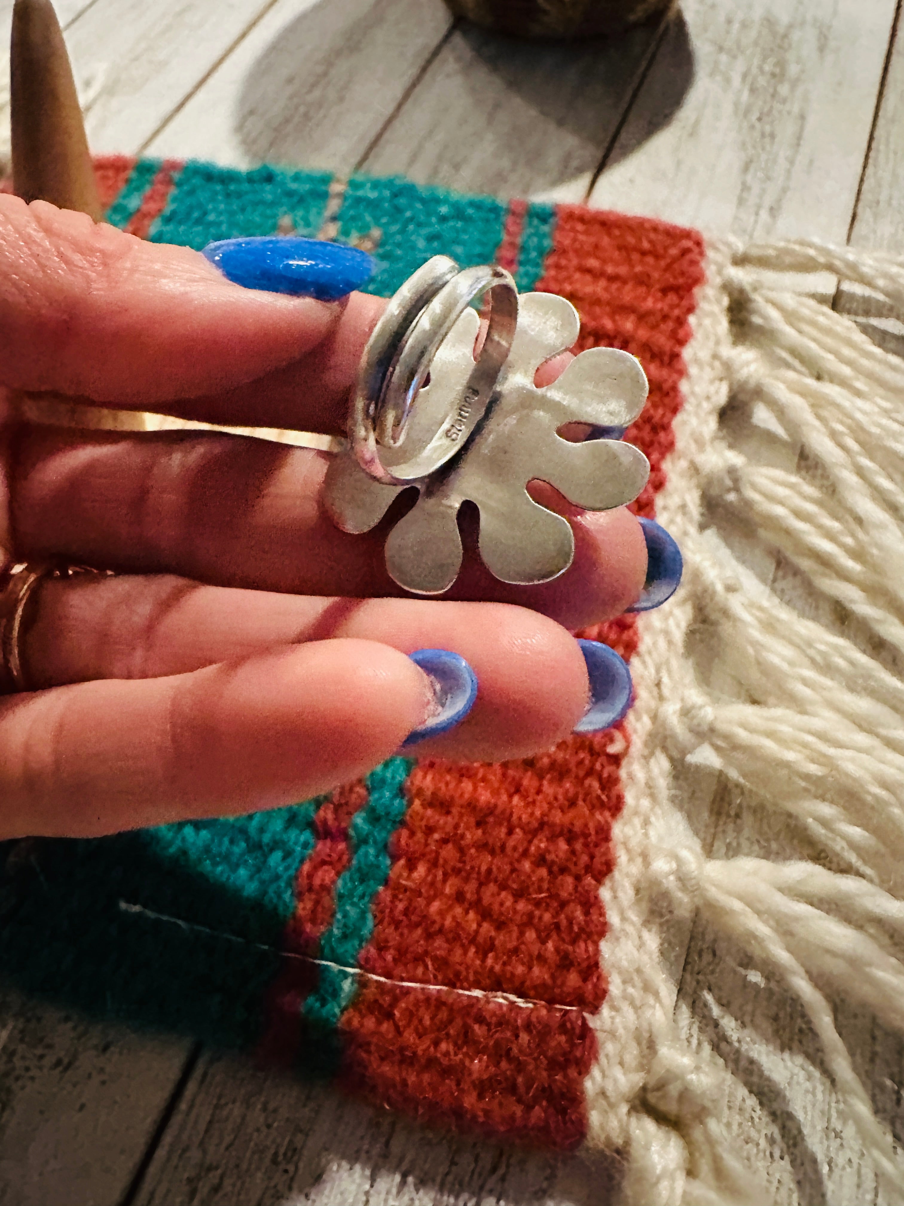 Navajo Sterling Silver & Queen Pink Conch Shell Adjustable Flower Ring