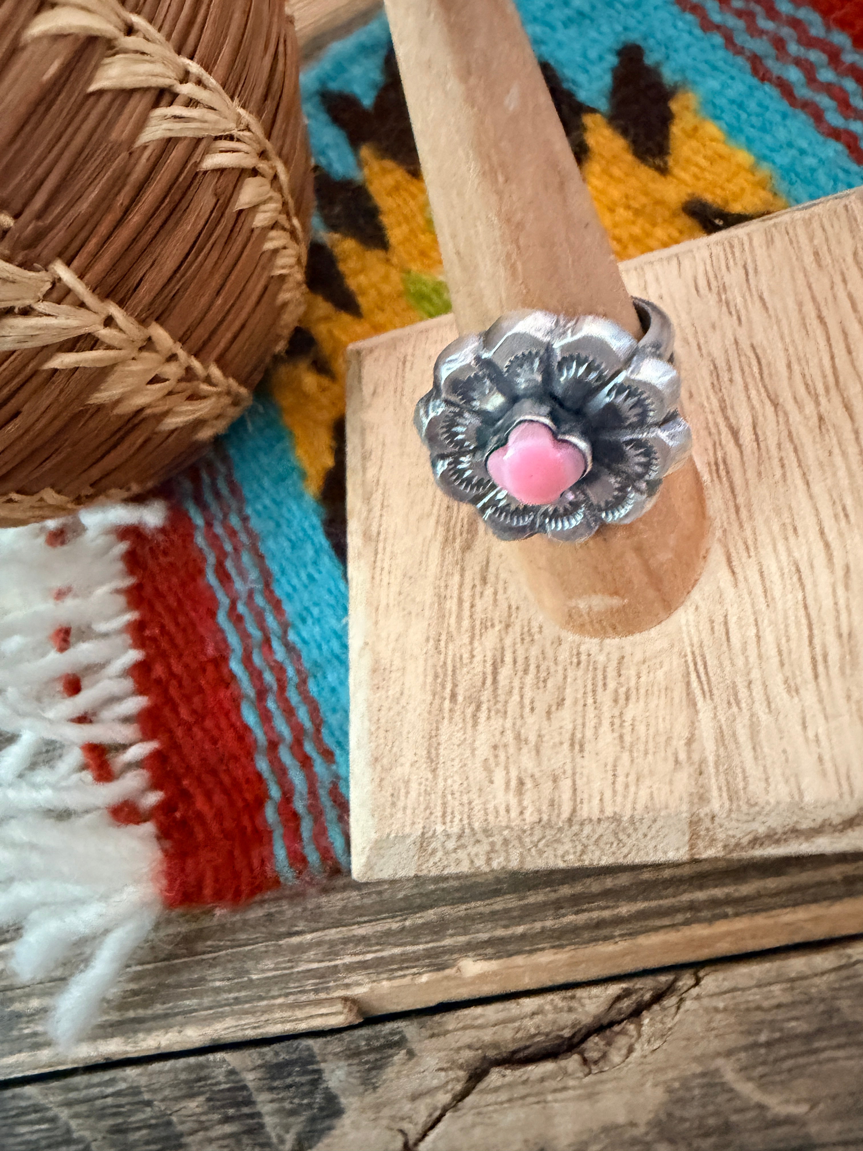 Handcrafted Queen Pink Conch and Sterling Silver Flower Ring size 7.5 by Chimney Butte