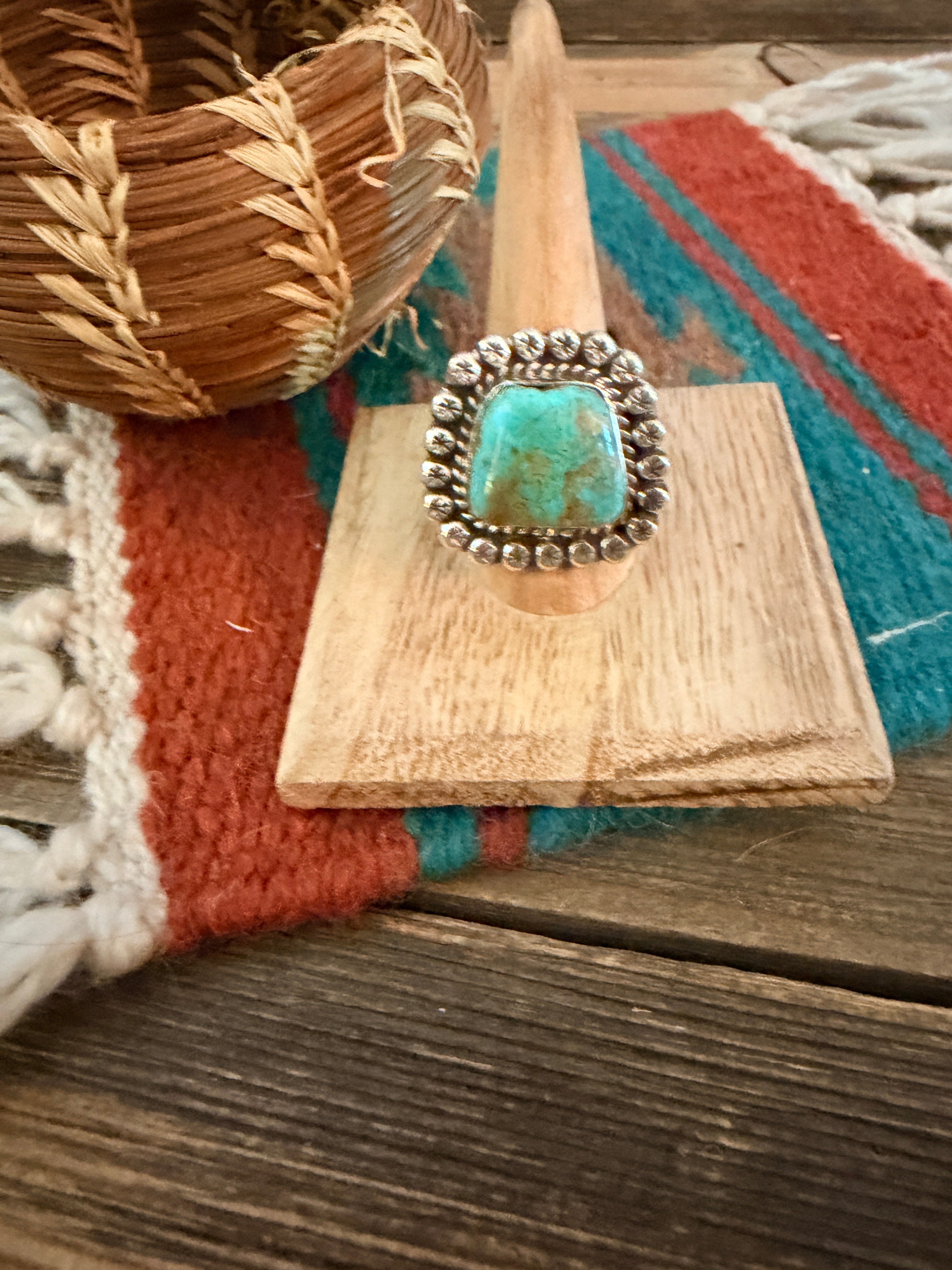 Old Pawn Handcrafted Turquoise & Sterling Silver Ring Size 9