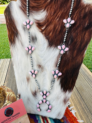 Handcrafted Queen Pink Conch & Sterling Silver Naja Necklace and Earring Set