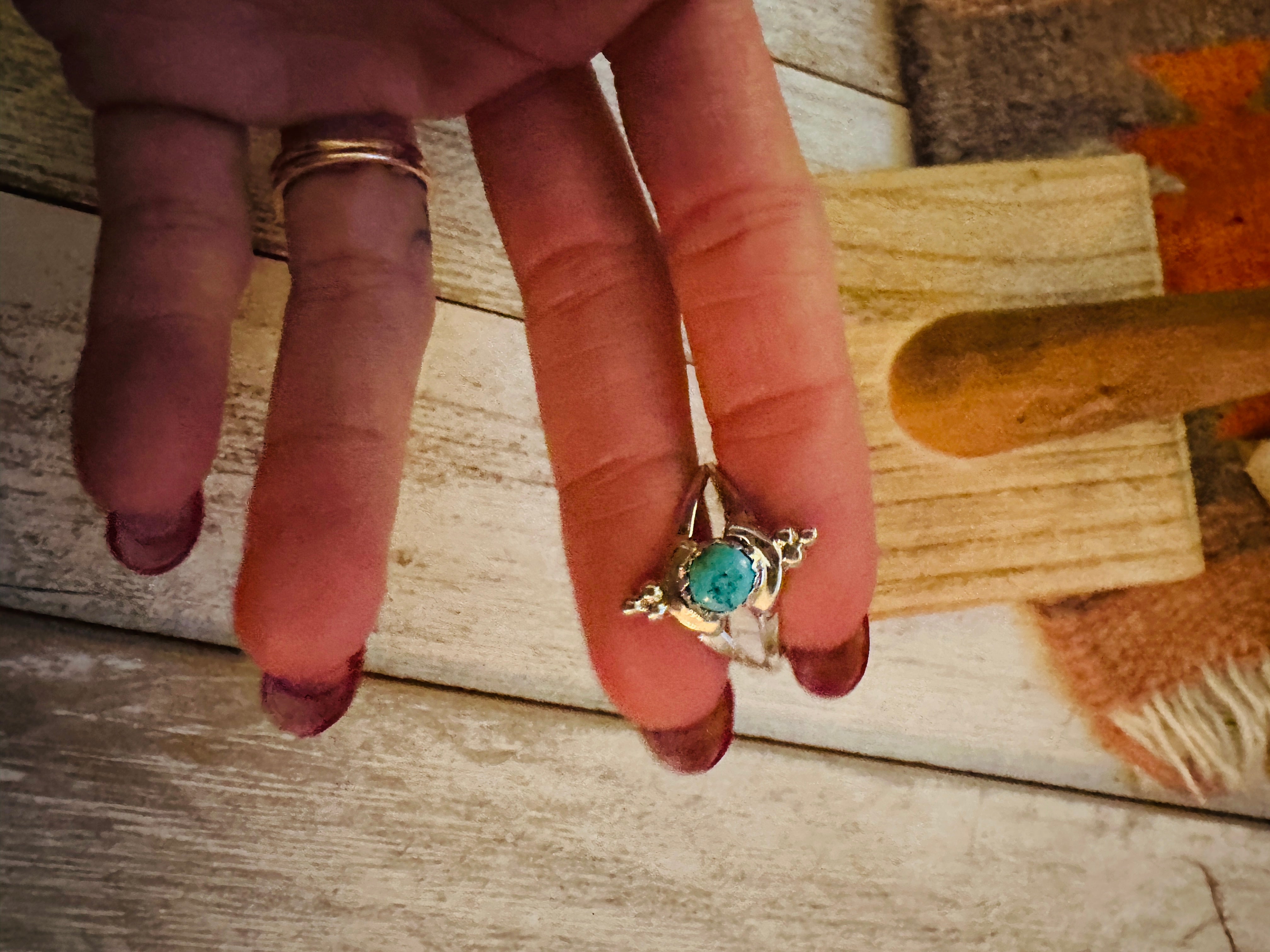 Navajo Turquoise & Sterling Silver Ring Size 8.25