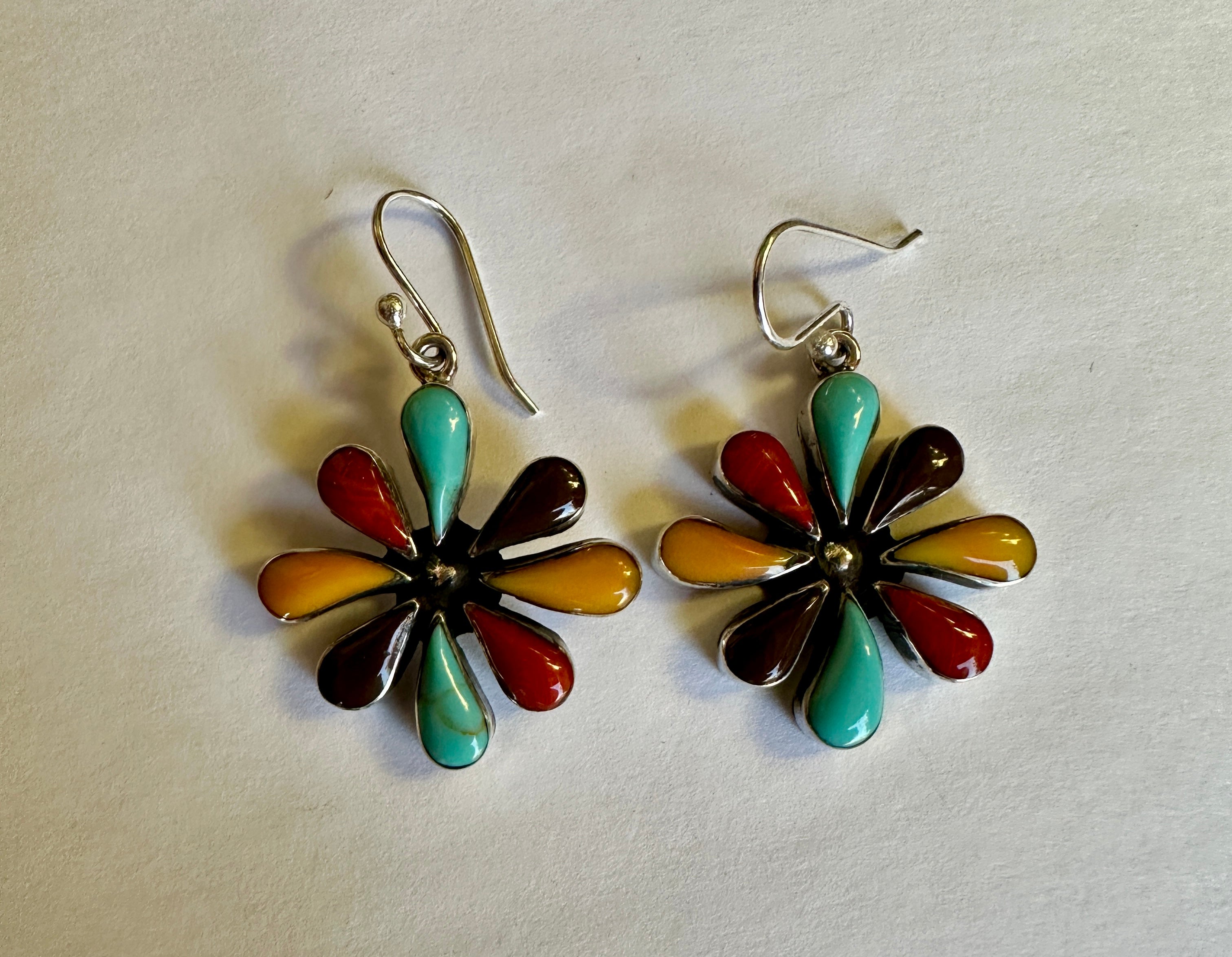 Tejano Daisy Earrings