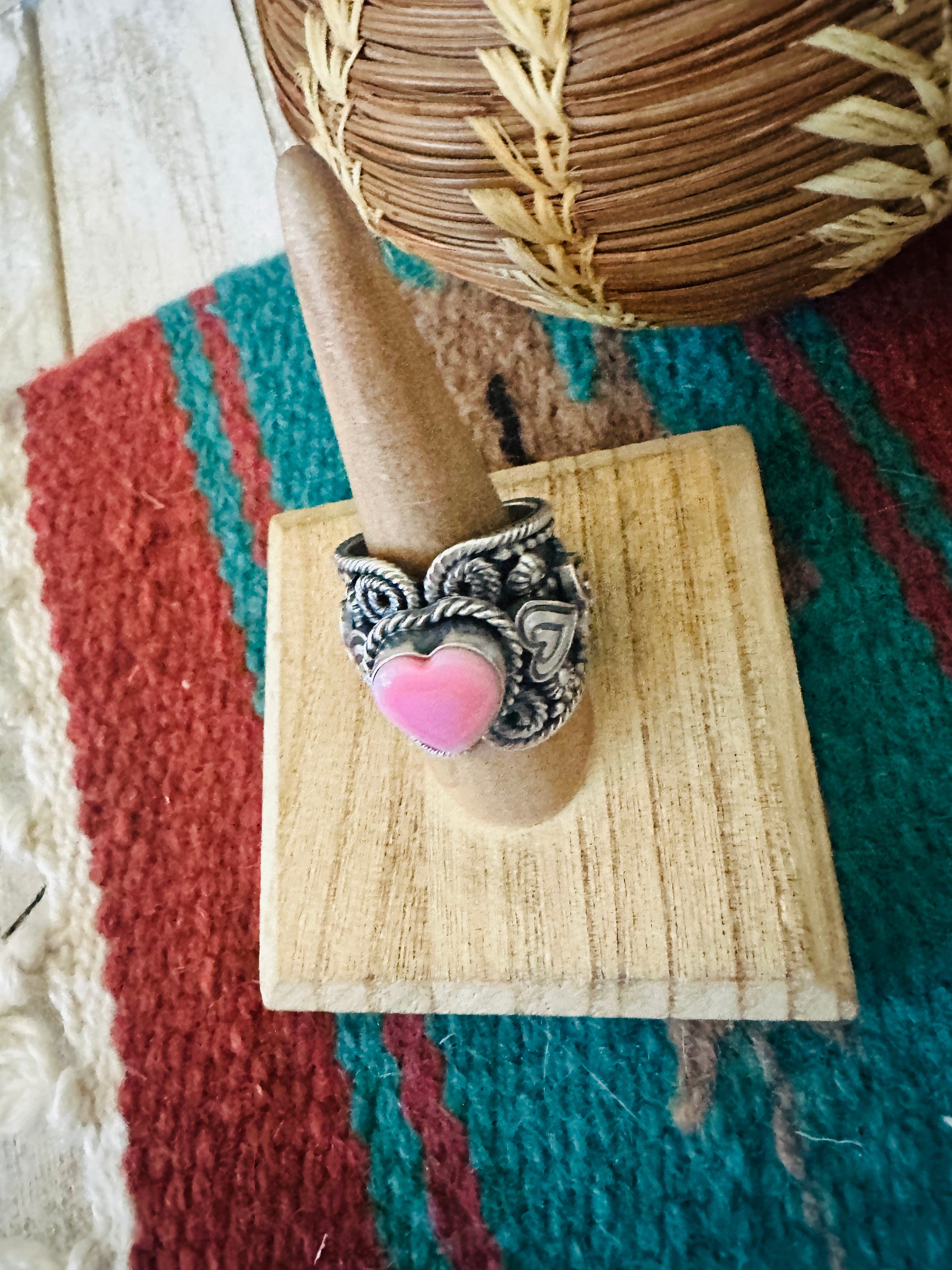 Navajo Sterling Silver and Queen Pink Conch Heart Ring Size 9