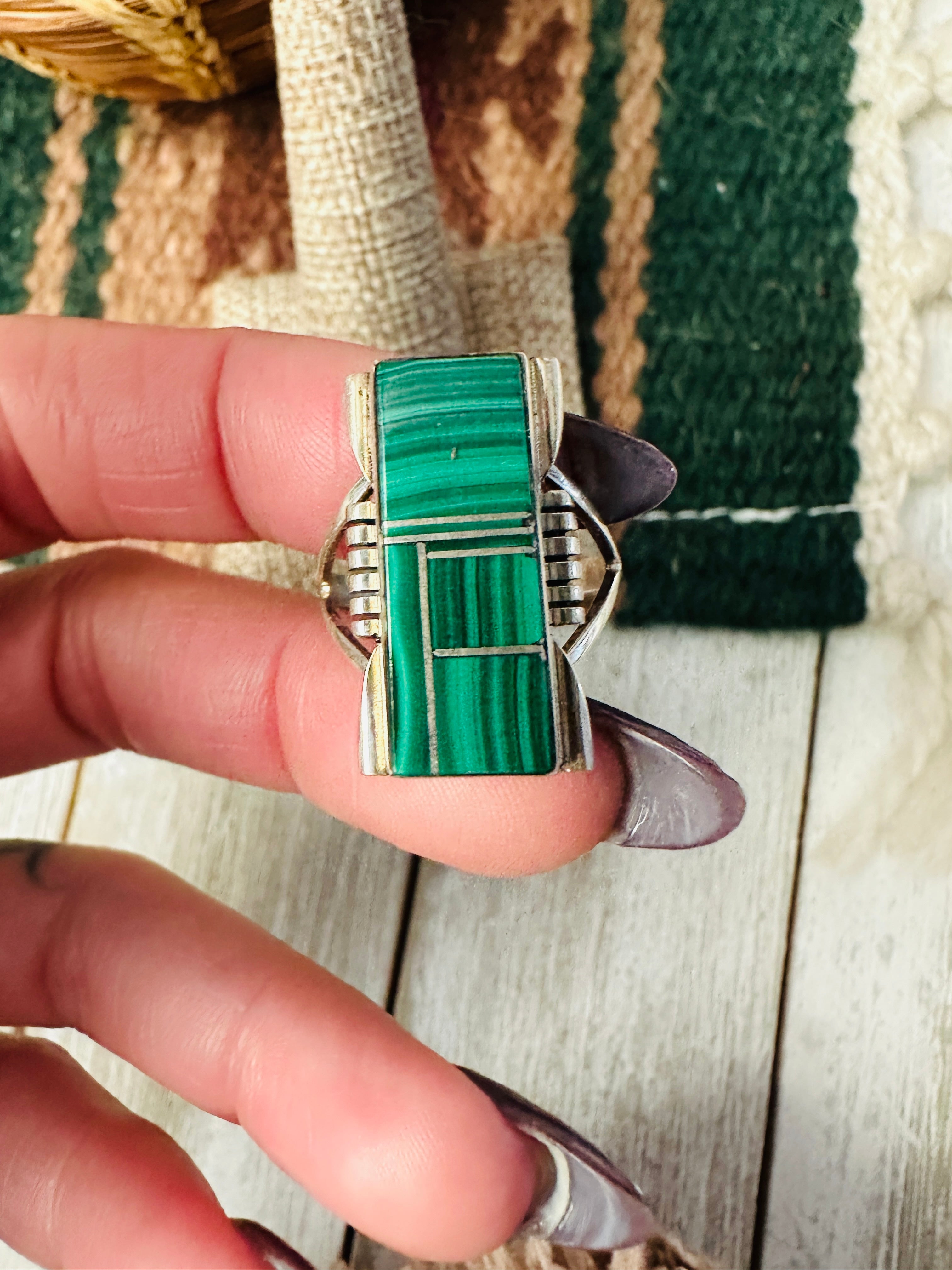 Old Pawn Handcrafted Malachite & Sterling Silver Inlay Ring Size 7.75