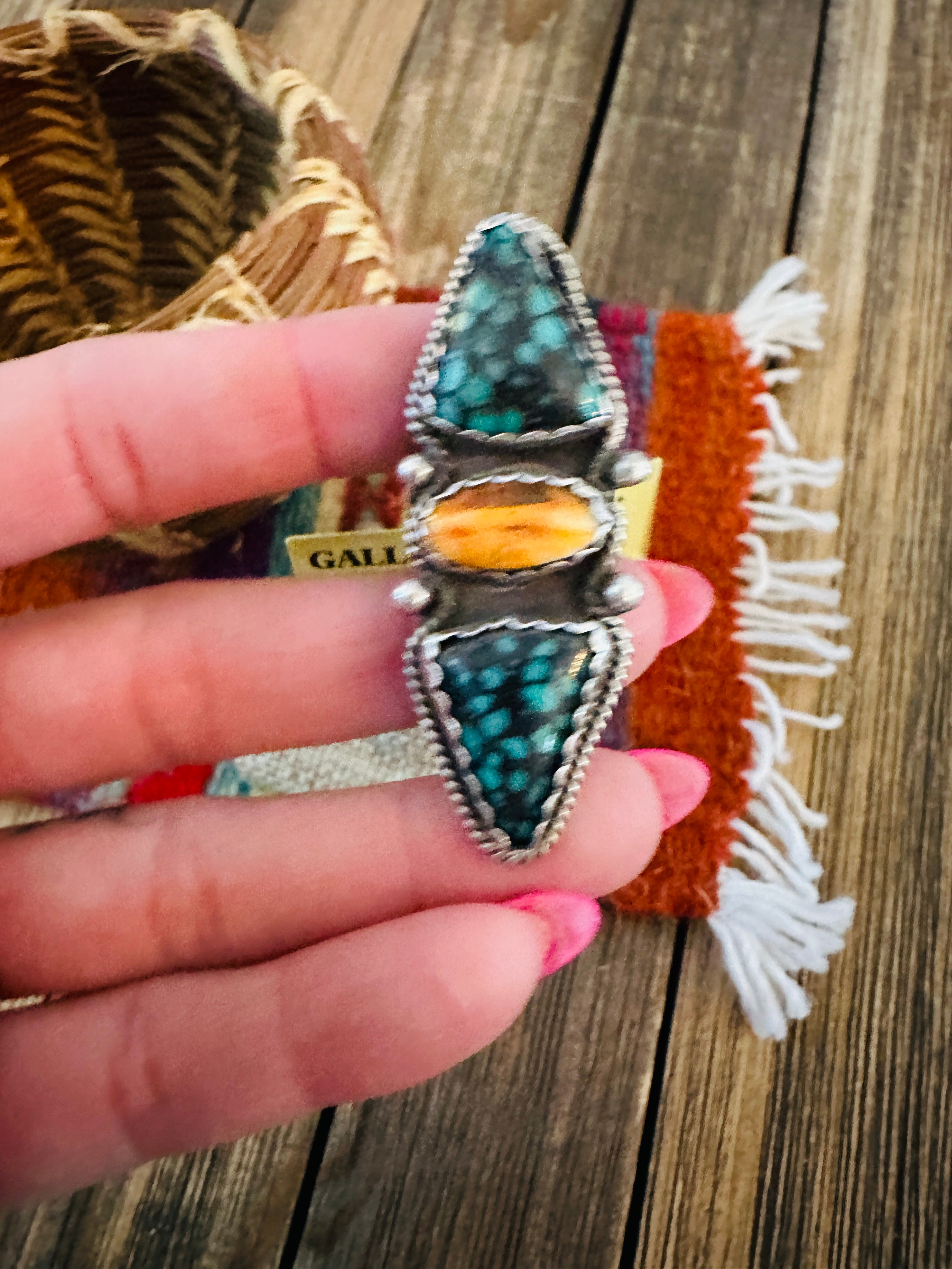 Old Pawn Handcrafted Spiderweb Turquoise, Spiny Oyster & Sterling Silver Ring Size 7