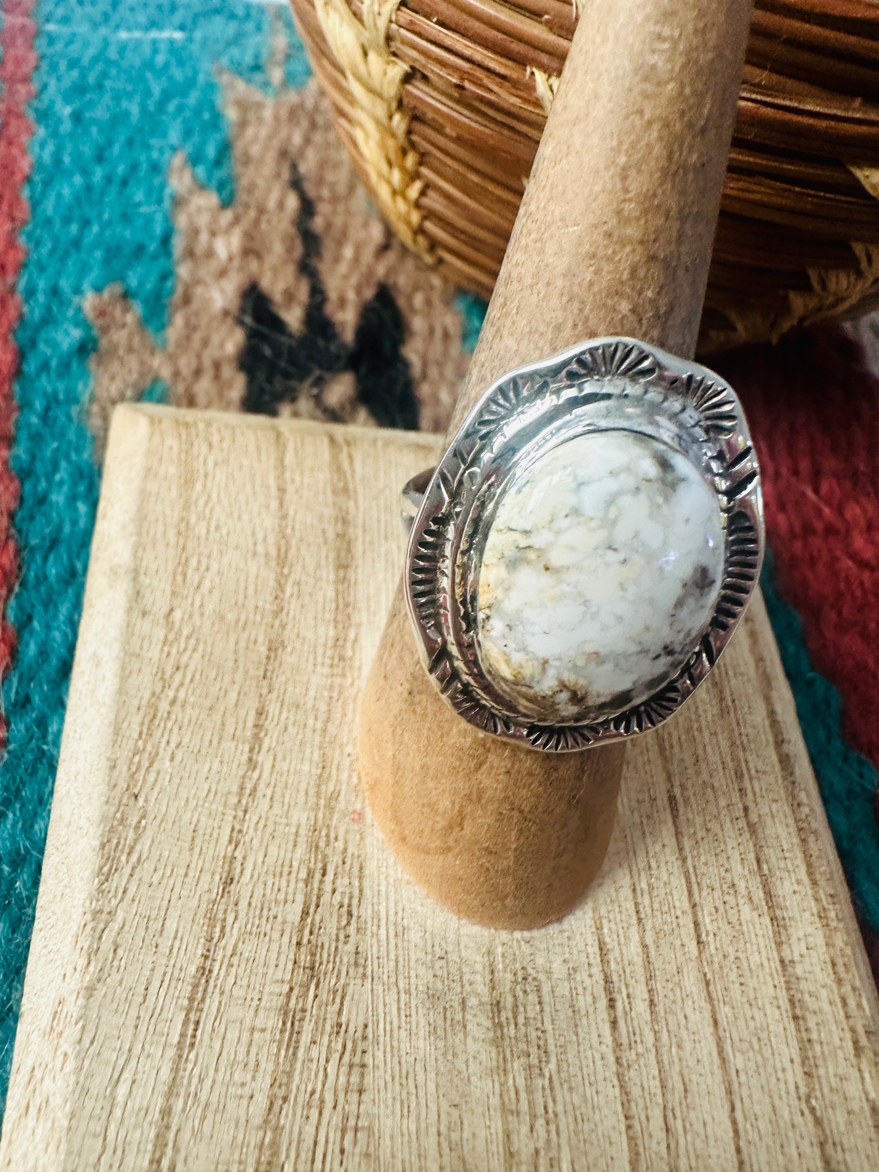 Navajo Sterling Silver And White Buffalo Ring Size 6