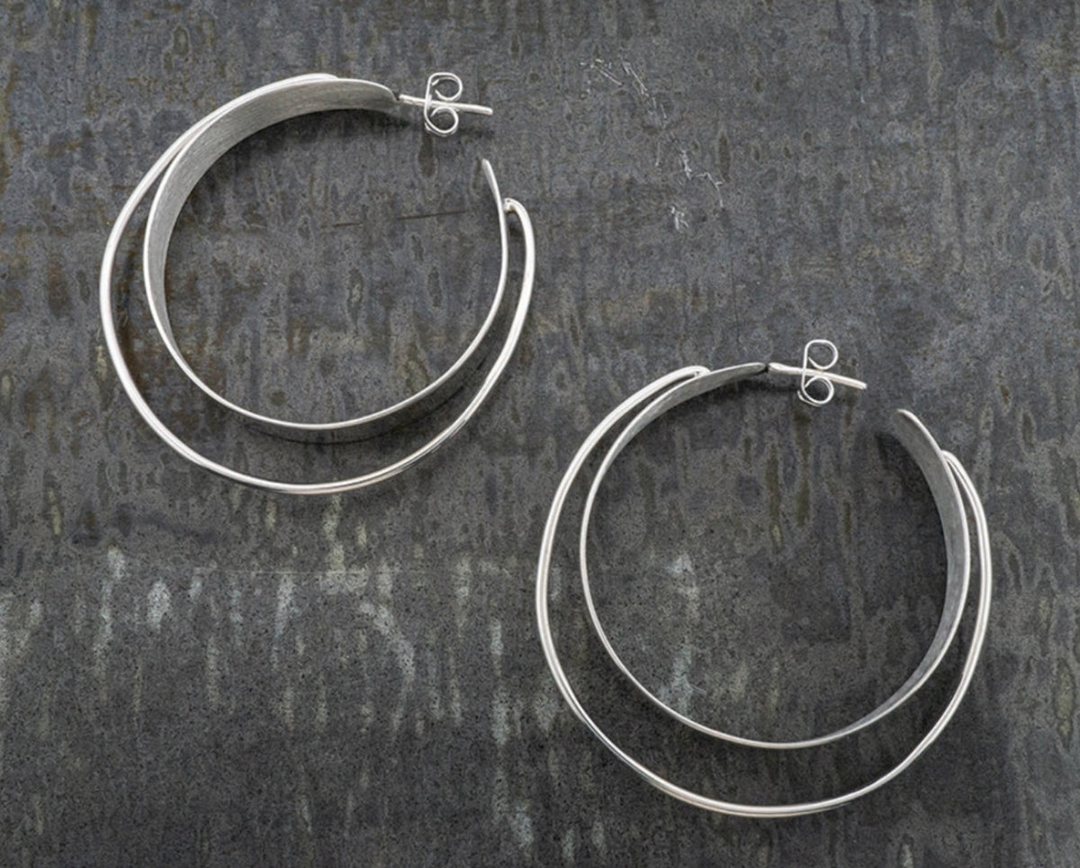 Hoops w/ Wire Orbit