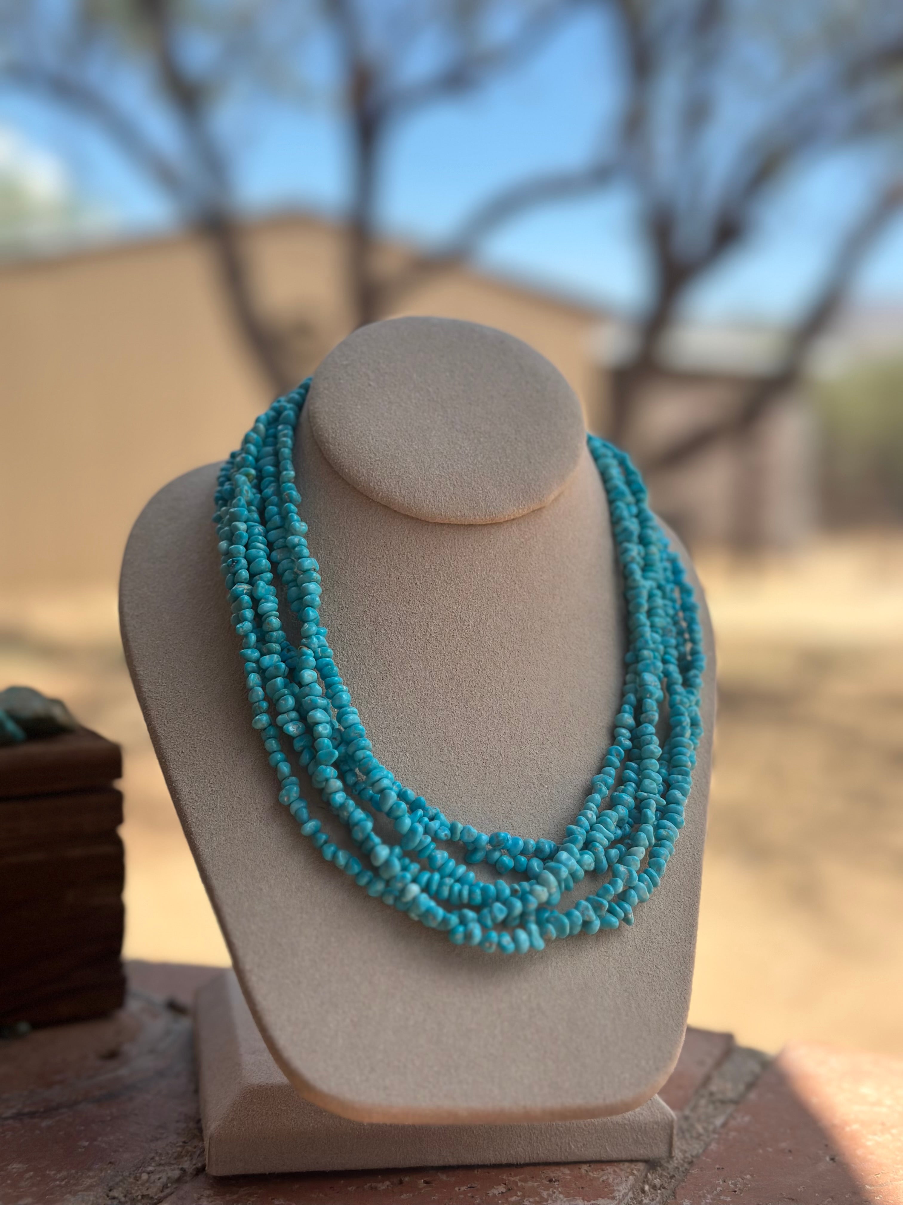 Handcrafted Kingman Turquoise Beaded Necklace