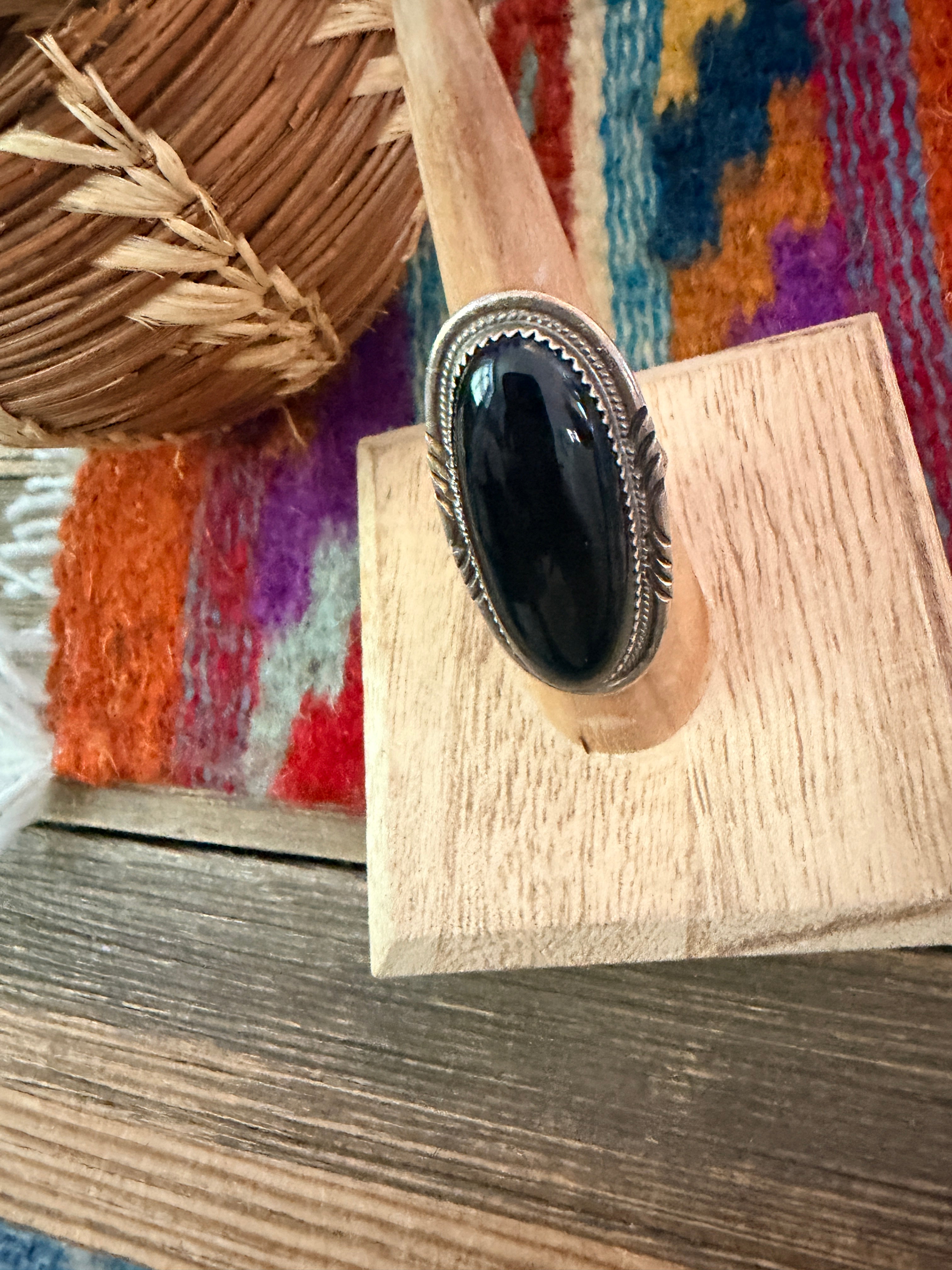 Old Pawn Handcrafted Black Onyx & Sterling Silver Ring Size 6.5