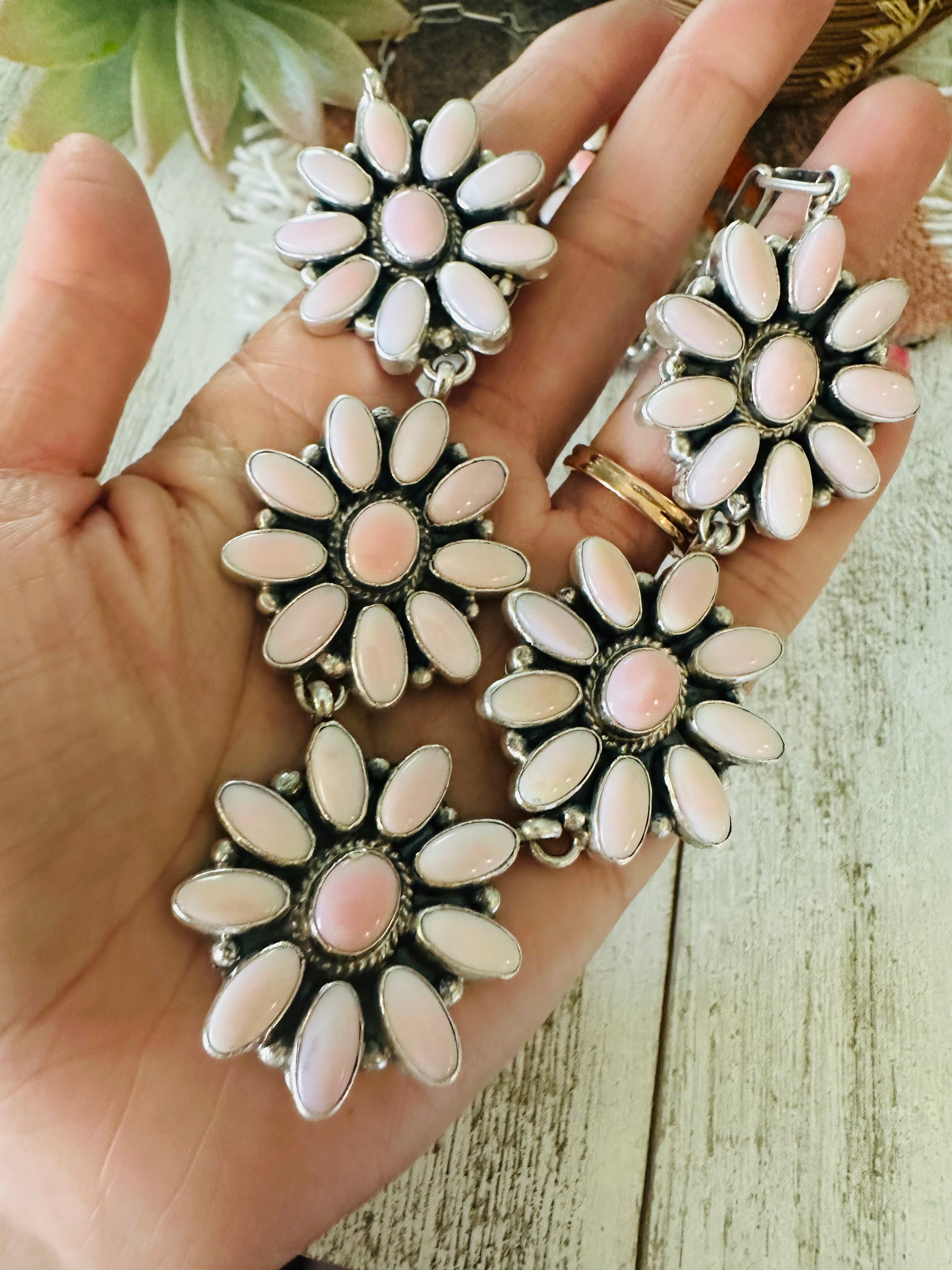 Navajo Queen Pink Conch & Sterling Silver Cluster Necklace Earrings Set