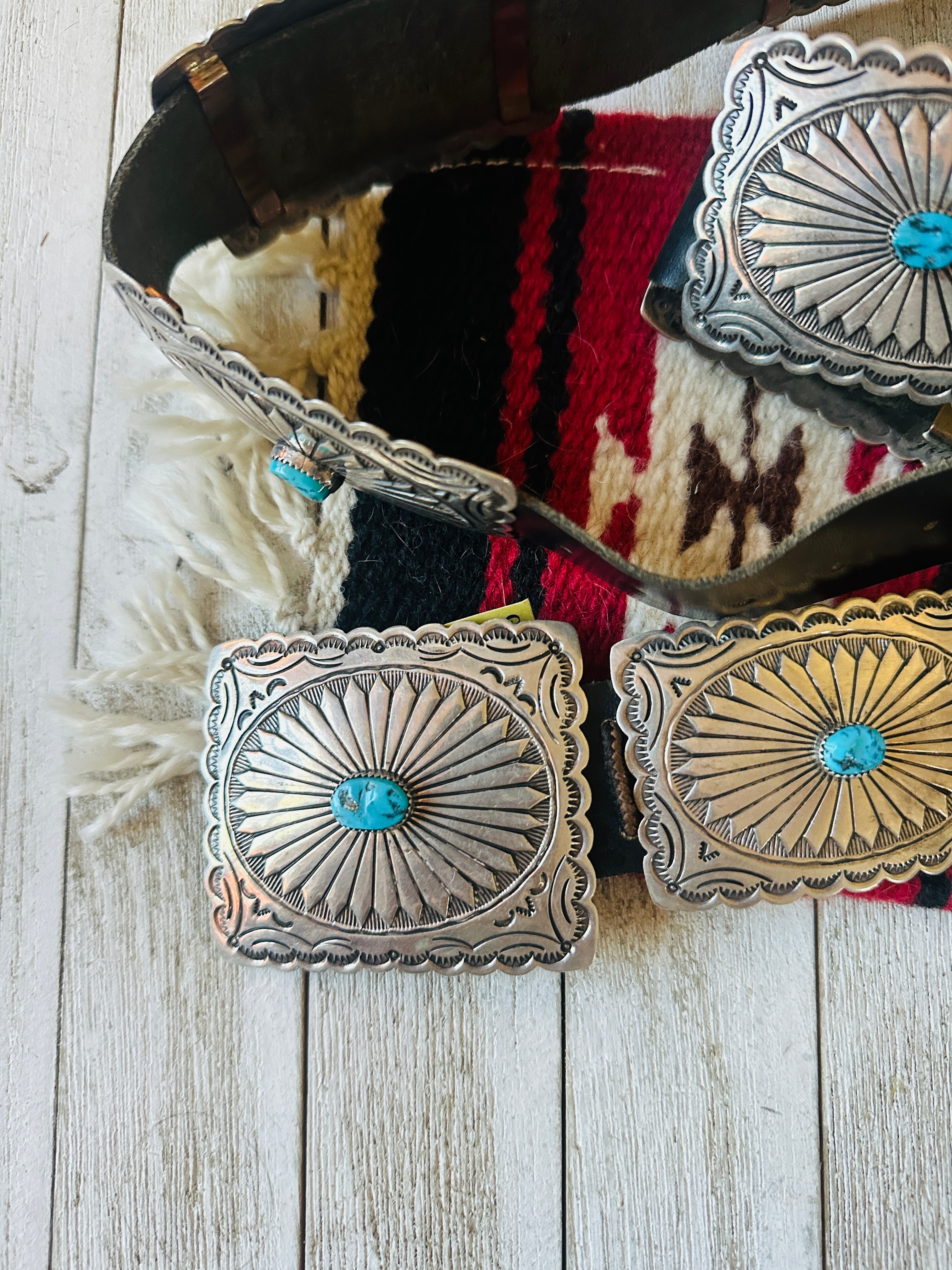 10X Western Daisy Flower Red Turquoise Leathercraft Belt Bag Accessories Conchos 10X Western Daisy Flower Red Turquoise Leathercraft Belt Bag Accessories Conchos