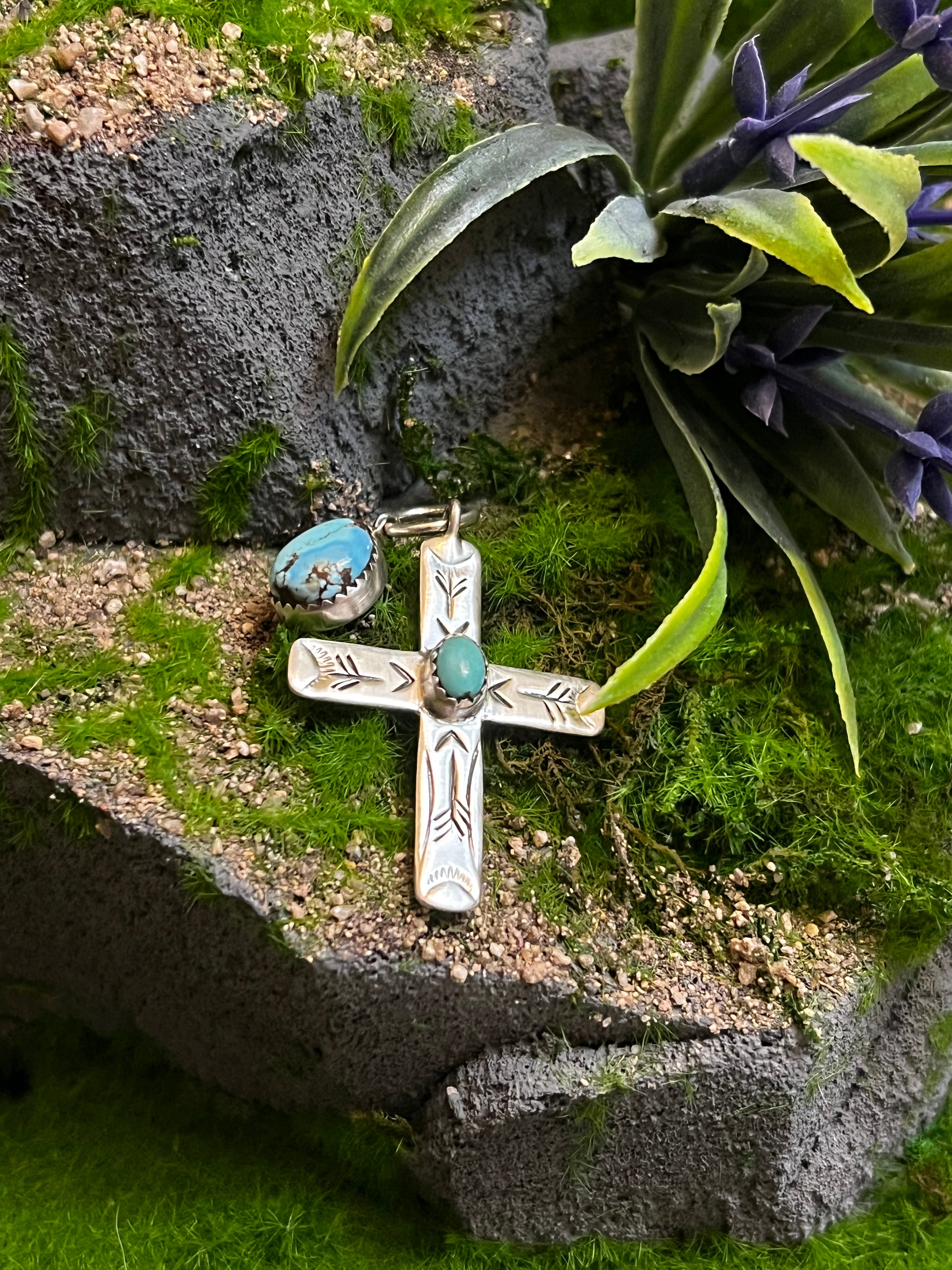 Handmade Golden Hills Turquoise Tear Drop & Etched Sterling Silver Cross Pendant
