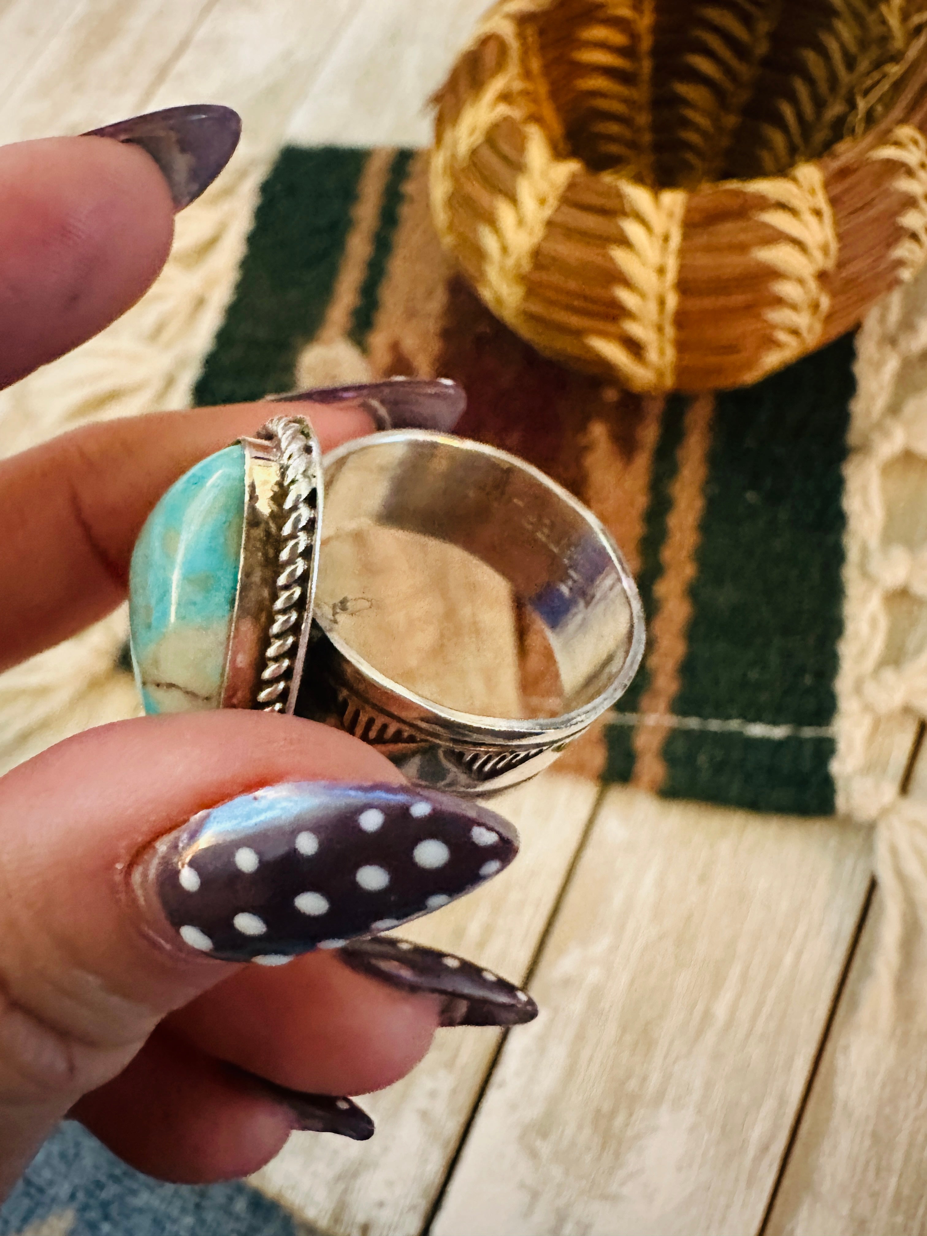 Old Pawn Handcrafted Turquoise & Sterling Silver Ring Size 13