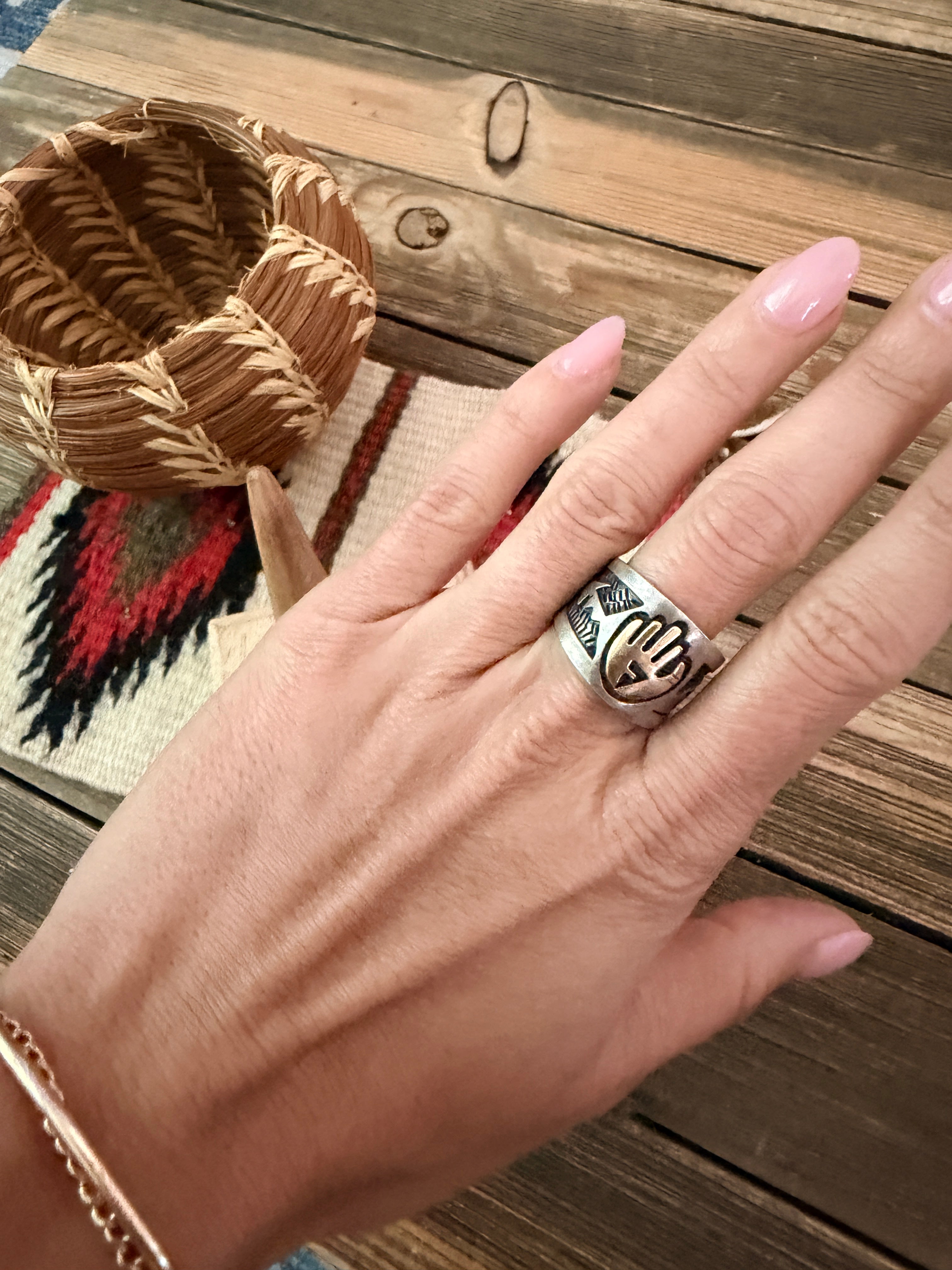 Old Pawn Handcrafted Copper & Sterling Silver Band Ring Size 7.5