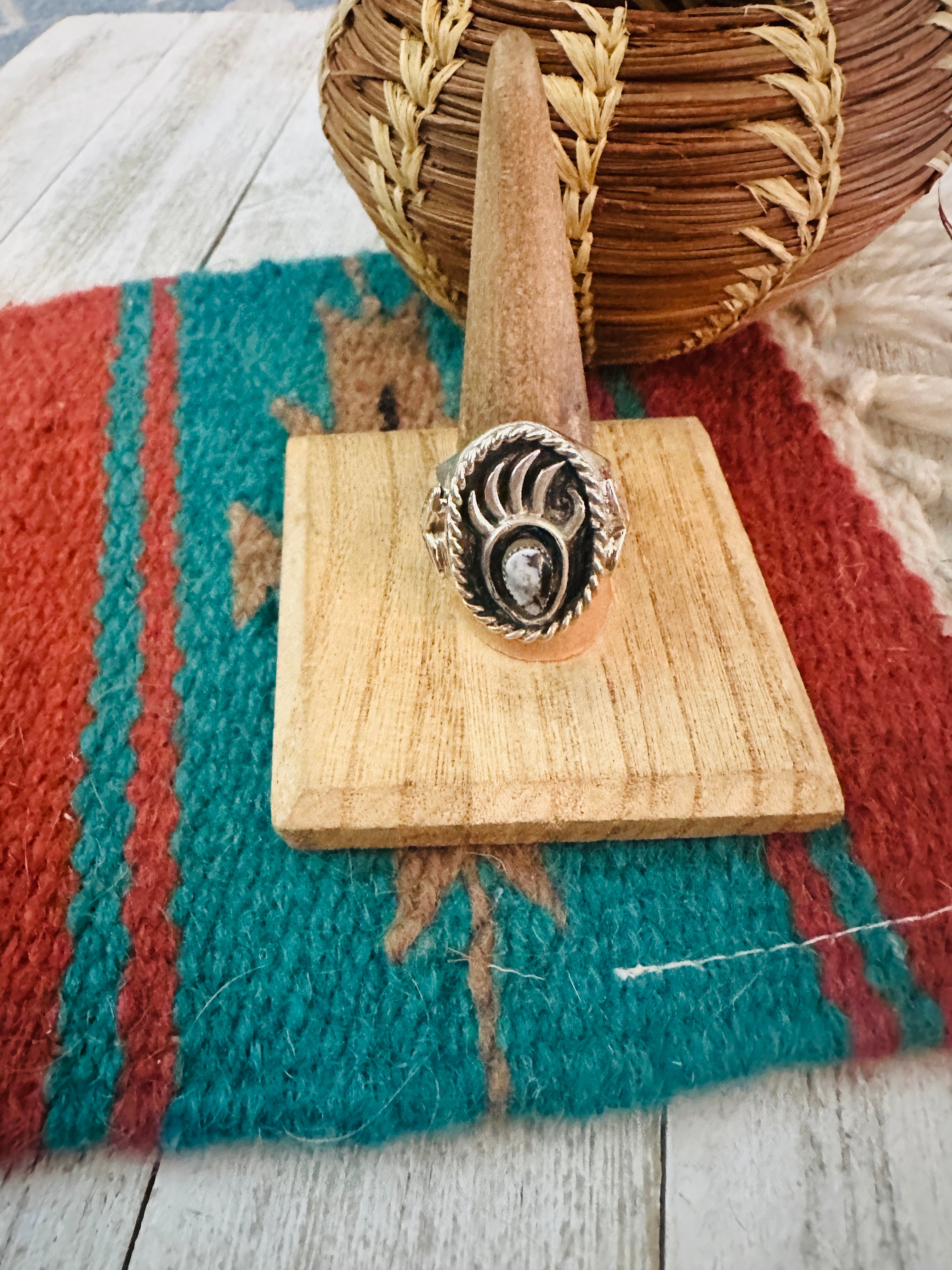 Navajo White Buffalo & Sterling Silver Bear Paw Cigar Band Ring Size 11