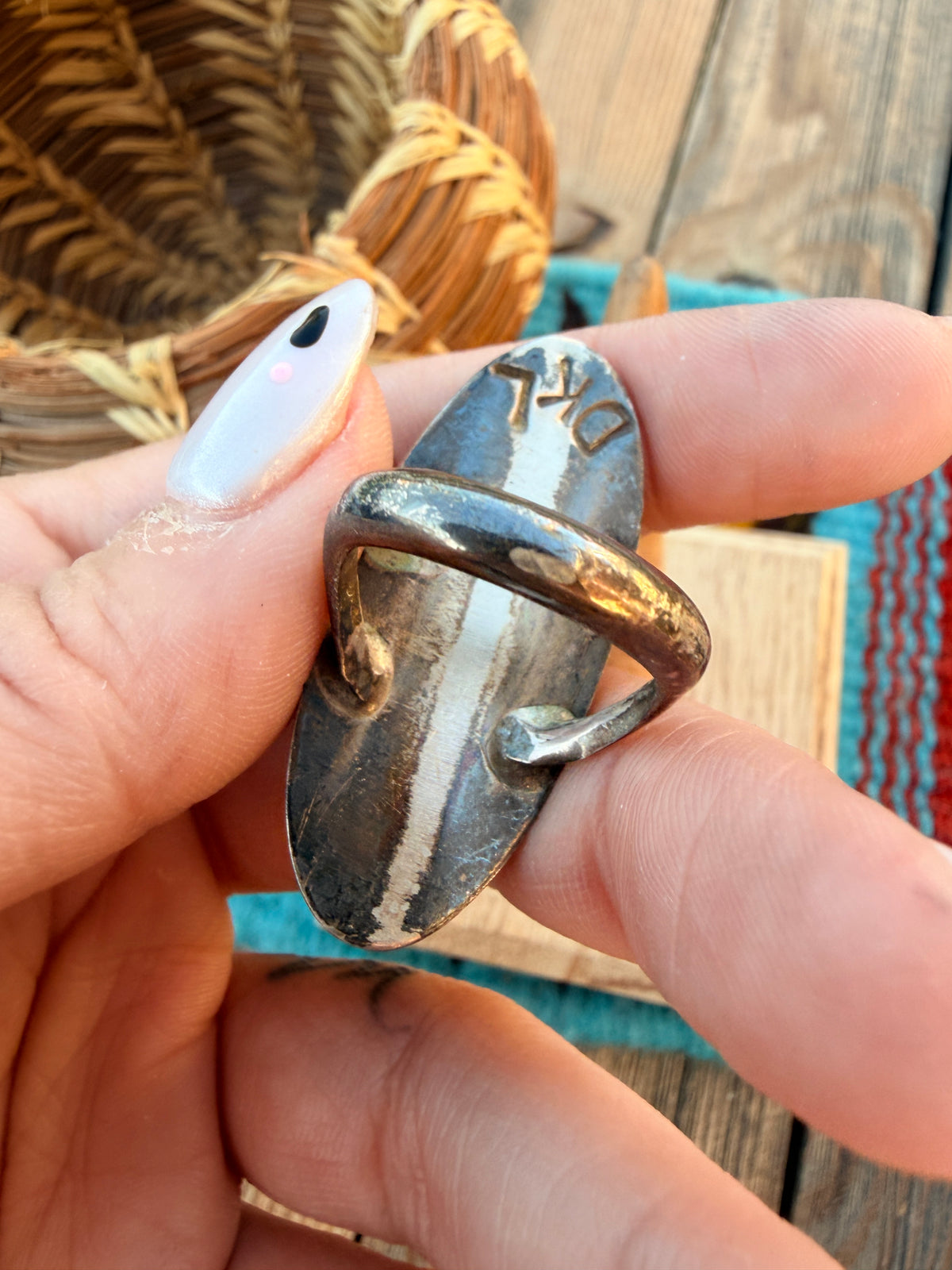 Old Pawn Handcrafted Turquoise & Sterling Silver Ring Size 6