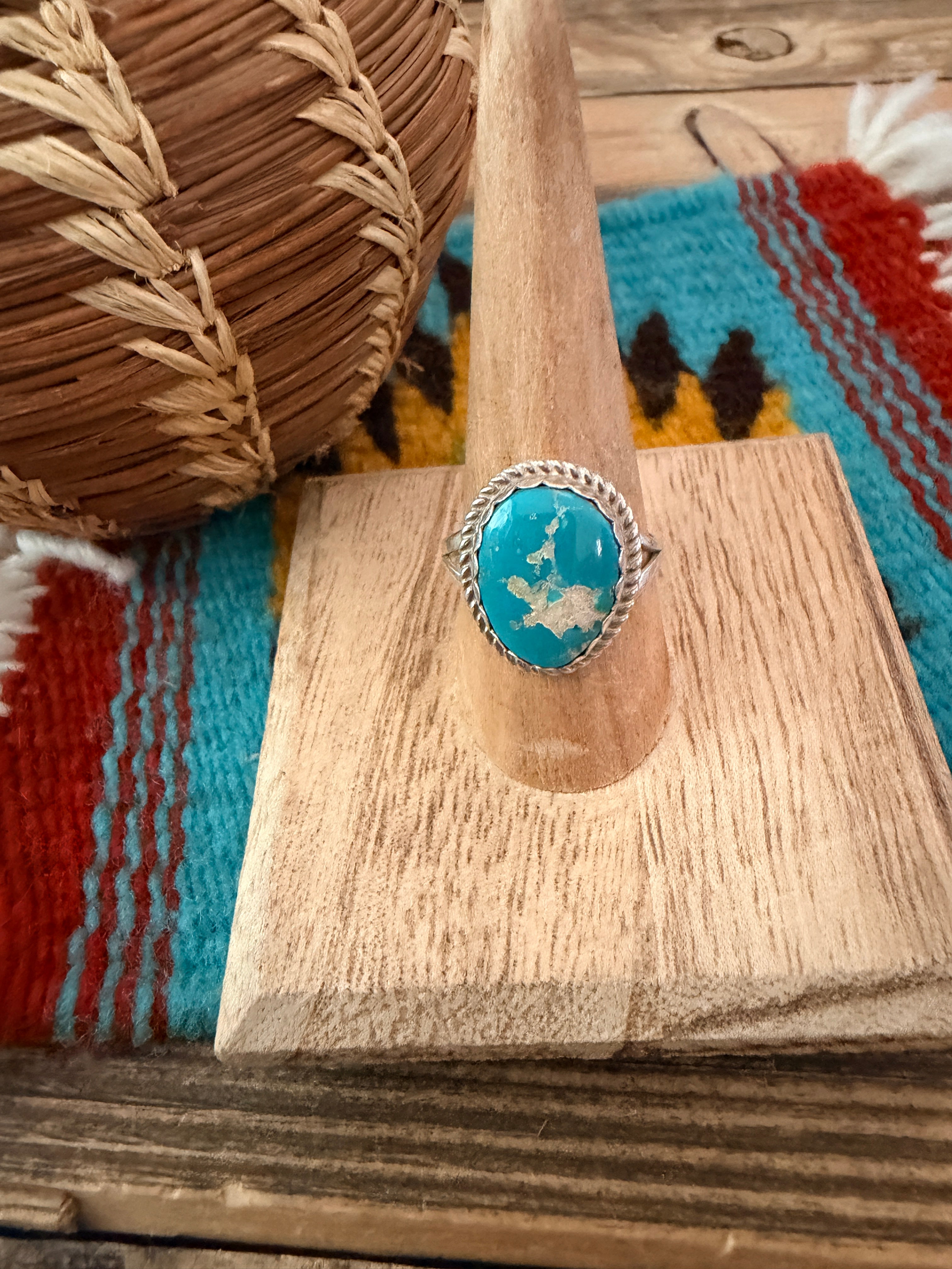 Old Pawn Handcrafted Turquoise & Sterling Silver Ring Size 9