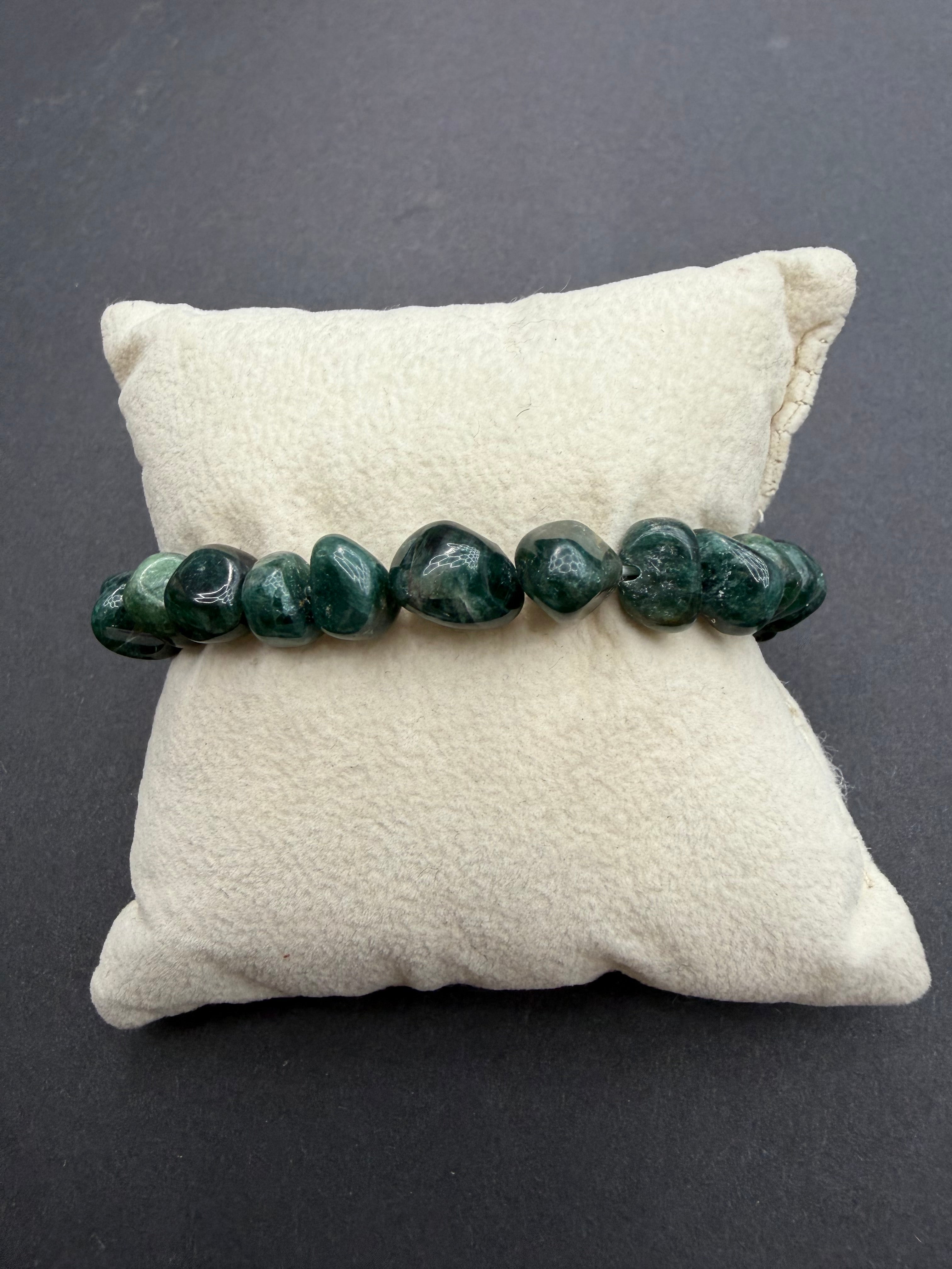 Apatite Green stretch bracelet