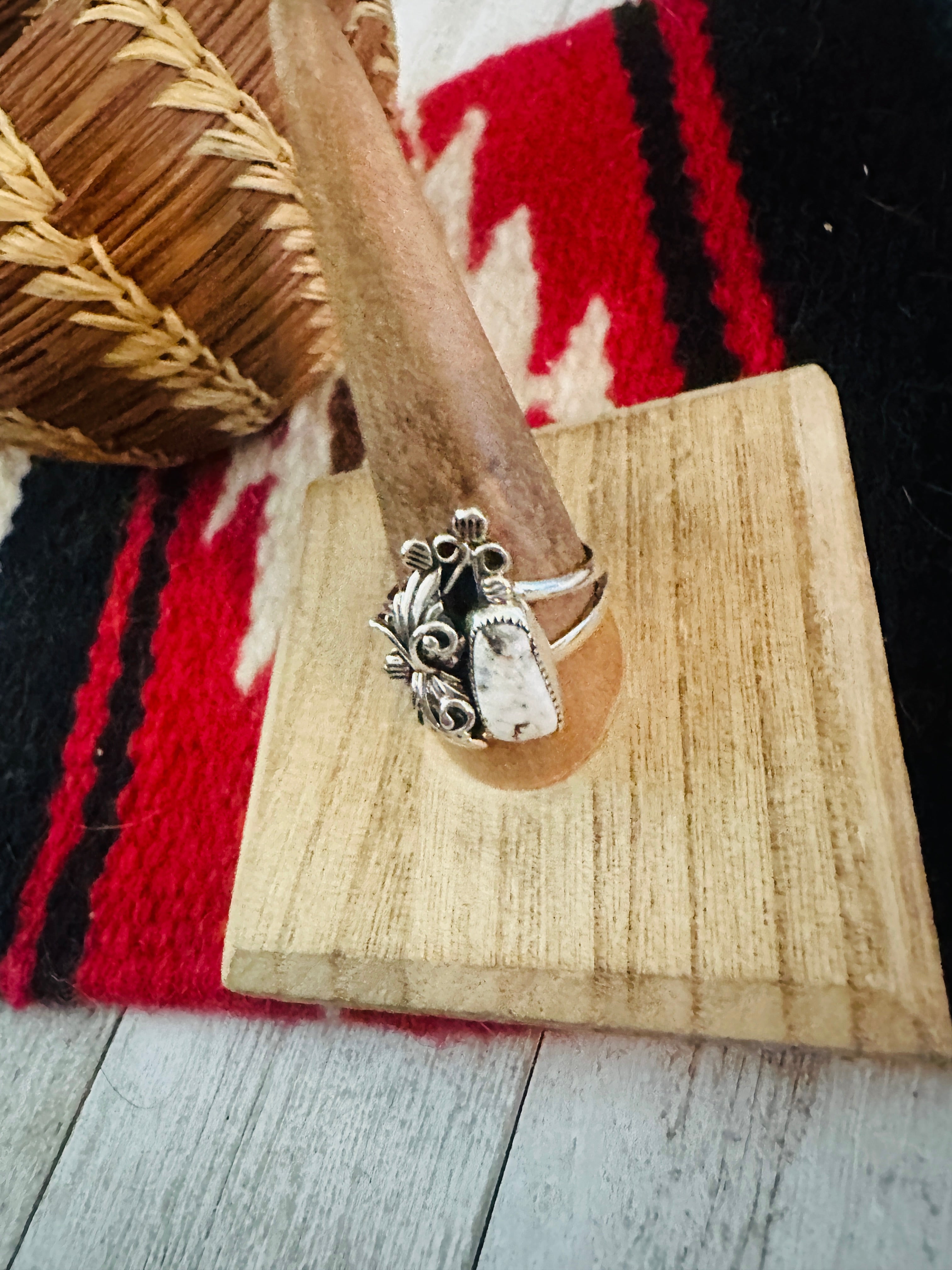 Navajo Sterling Silver And White Buffalo Ring Size 10.5