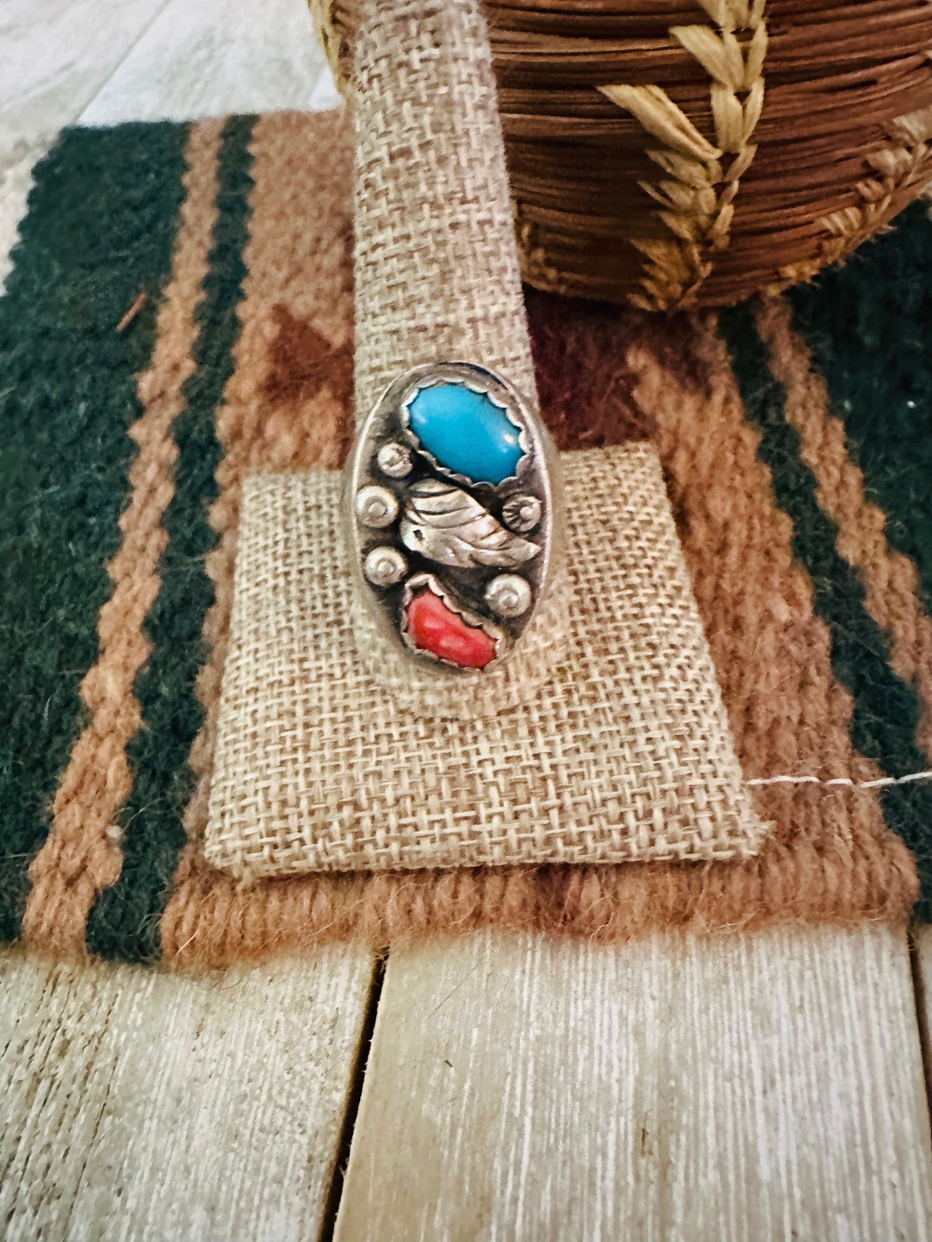 Old Pawn Handcrafted Turquoise, Coral & Sterling Silver Ring Size 11.75