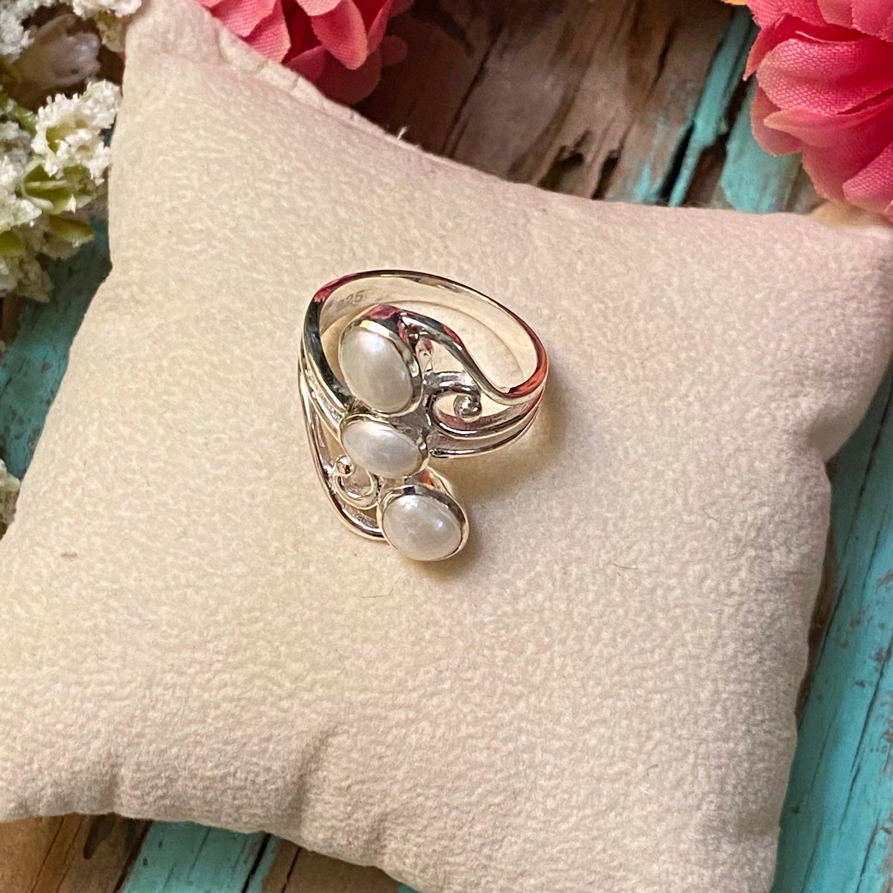 Sterling Silver Intricate Etched Three Stone Pearl Ring