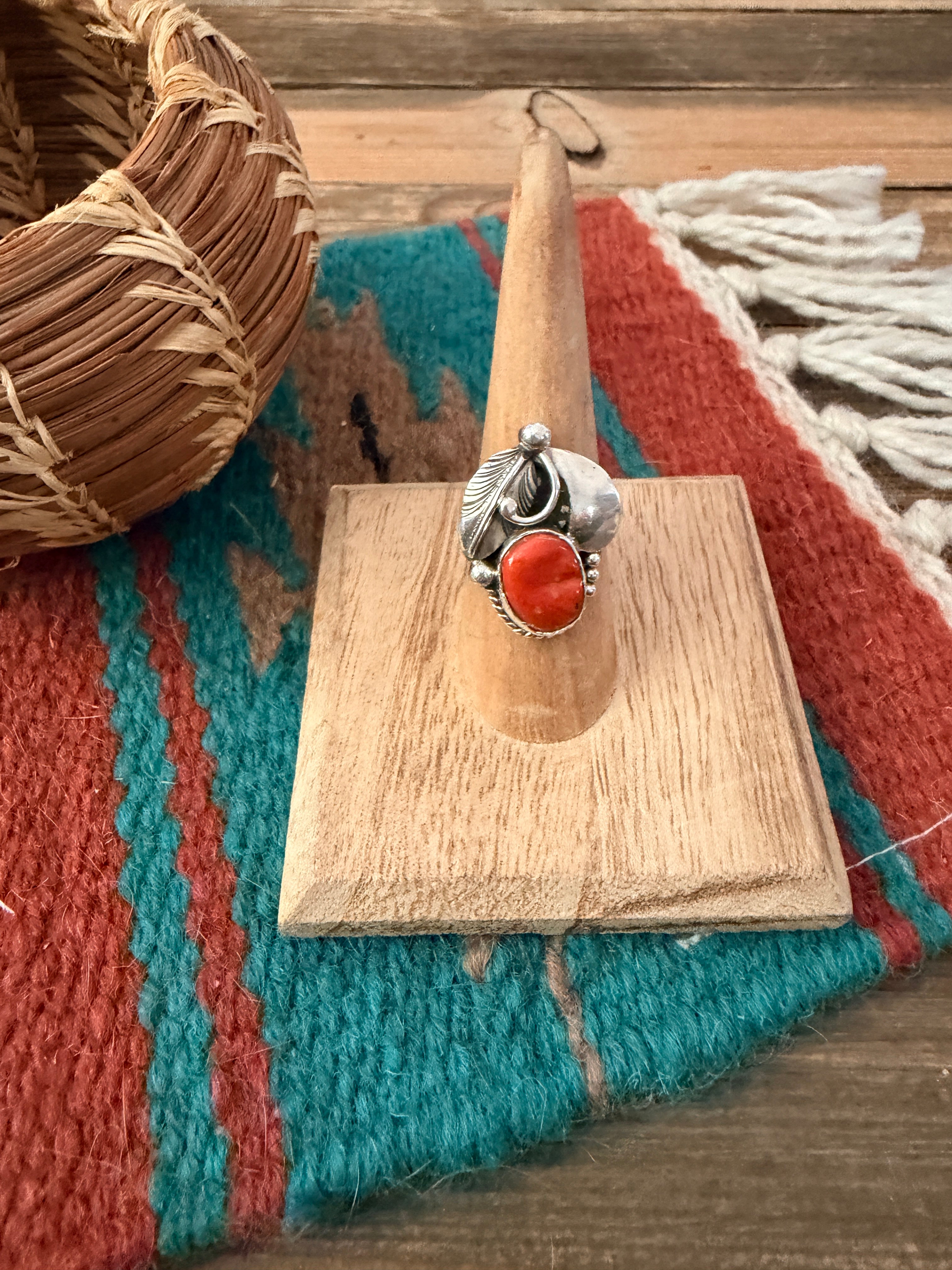 Old Pawn Handcrafted Coral & Sterling Silver Ring Size 7