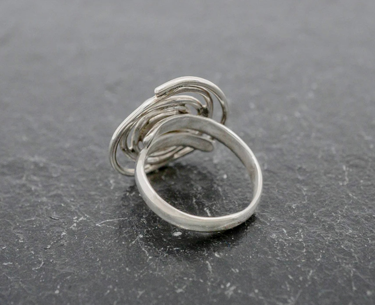 Swirl Ring w/ Pearl