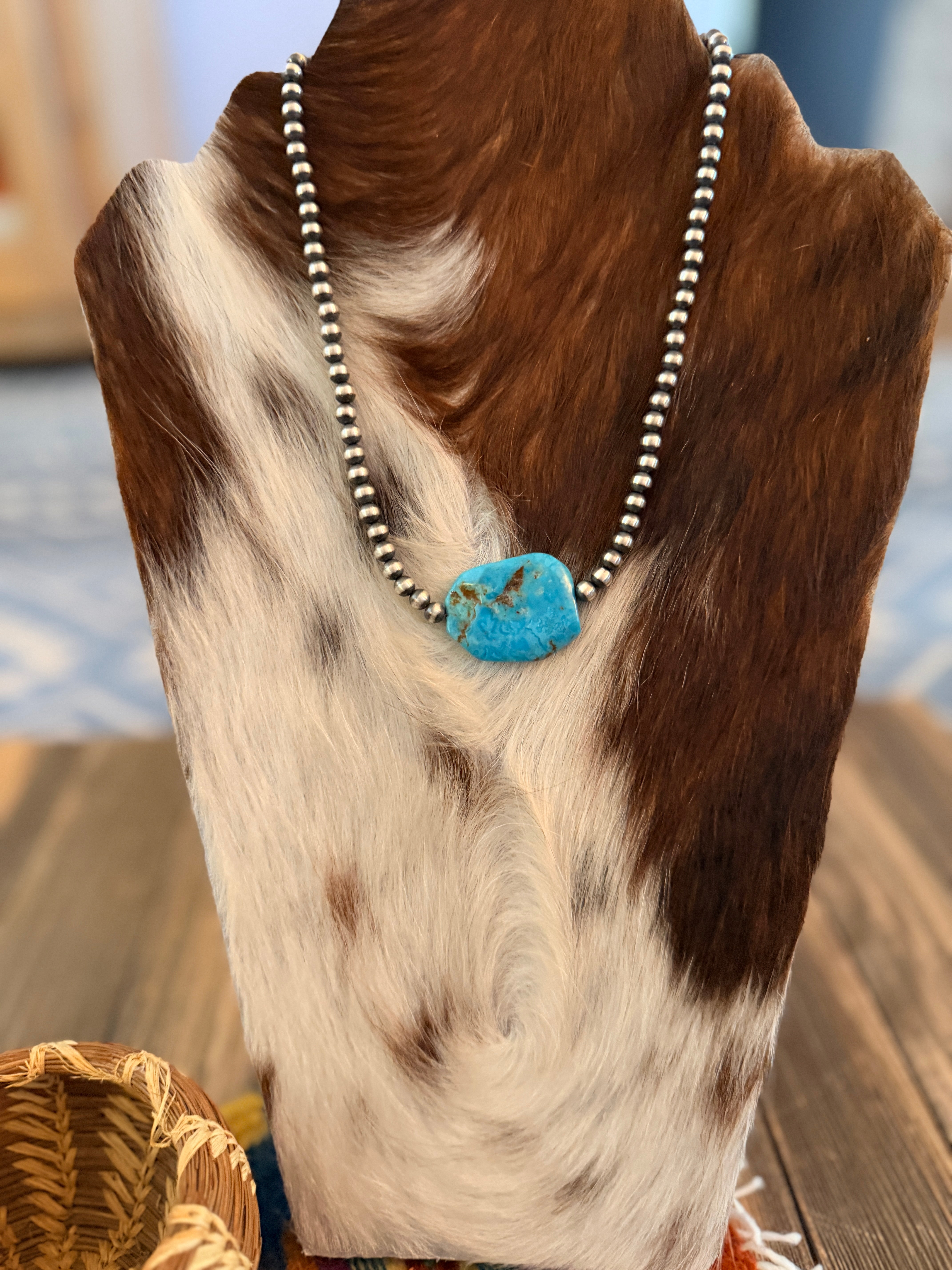 Handcrafted Kingman Turquoise & Sterling Silver Pearl 18” Beaded Necklace