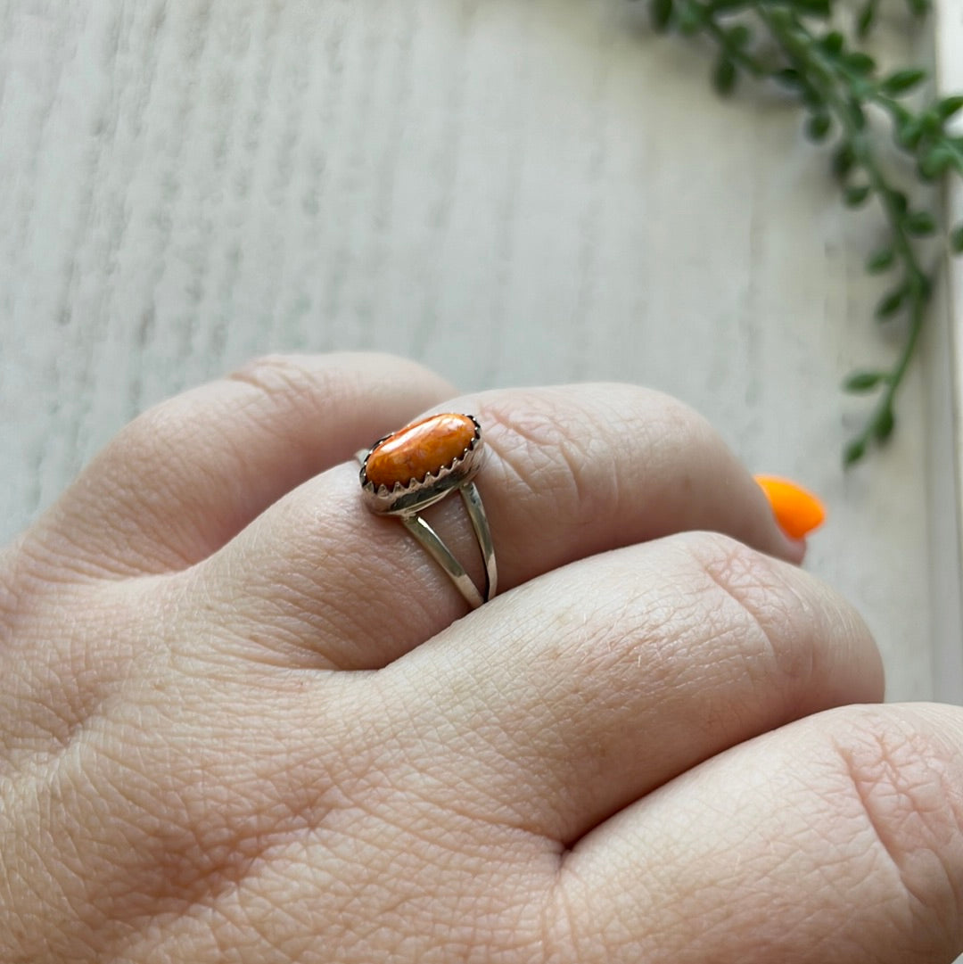 Navajo Sterling Silver Single Stone Orange Spiny Ring