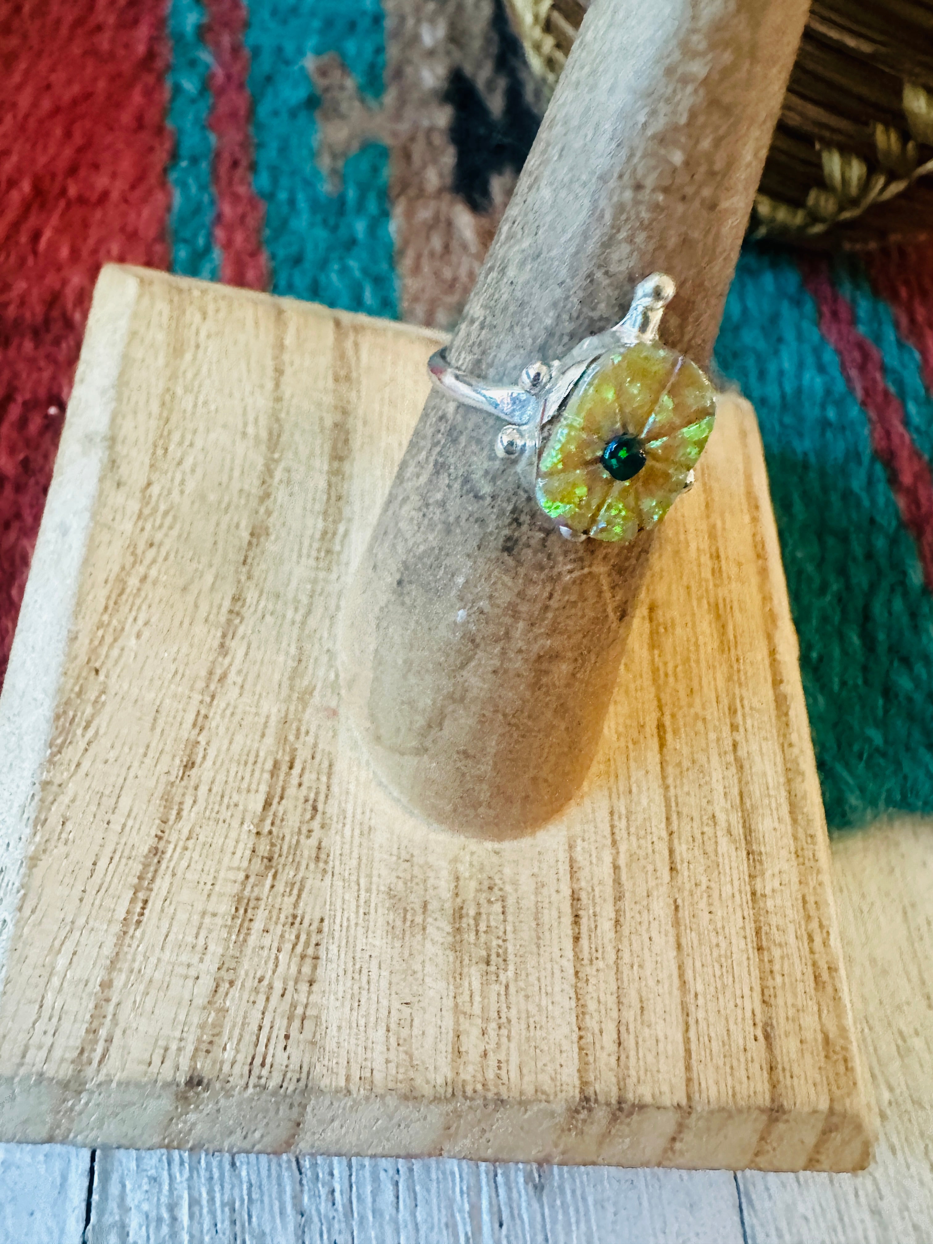 Zuni Sterling Silver & Yellow and Green Opal Turtle Ring Size 5.75