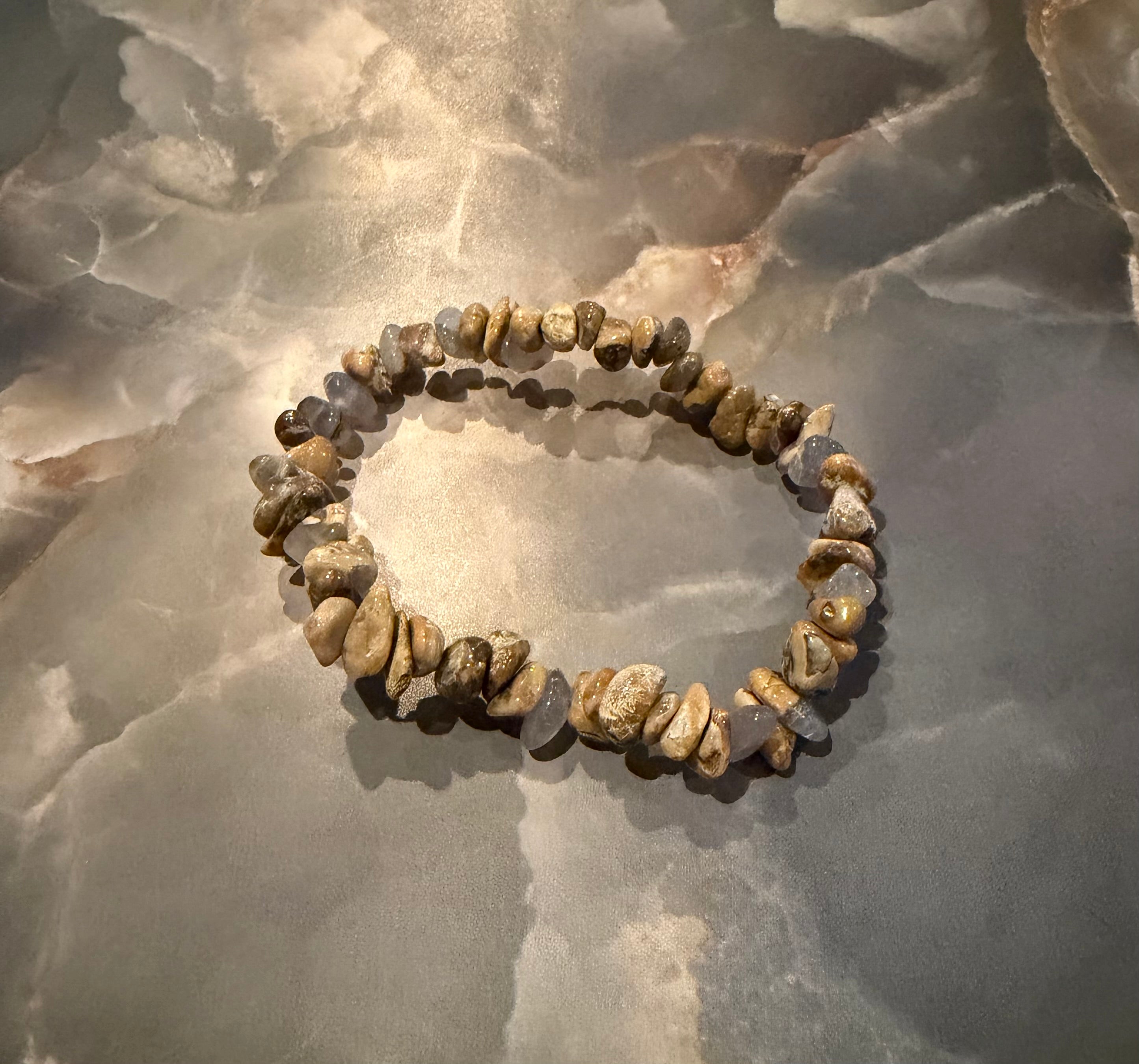 Blue Chalcedory Chips bracelet