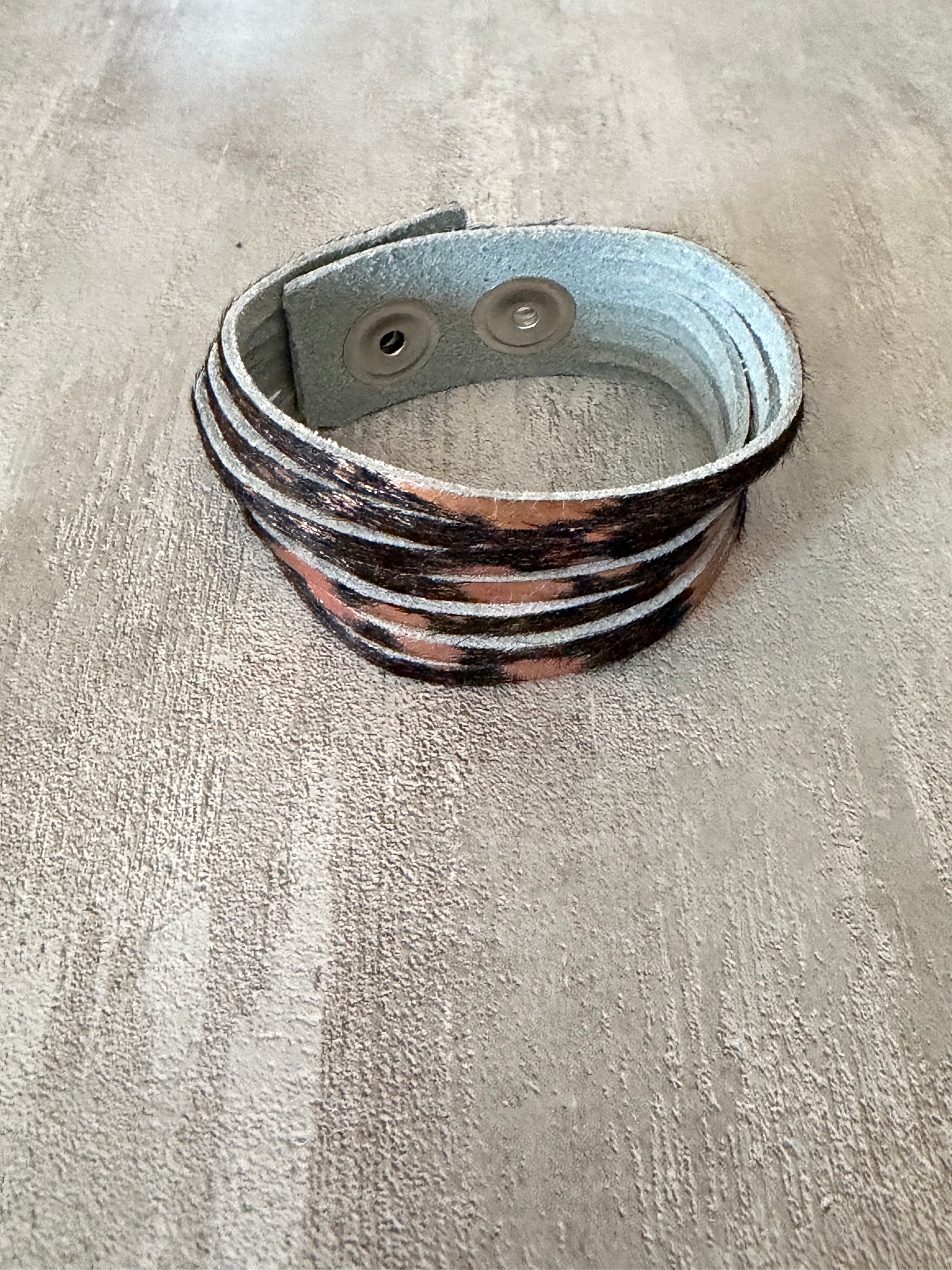 Shimmering Bronze Textured Boho Multicolor 1" Leather Snap Cuff Bracelet