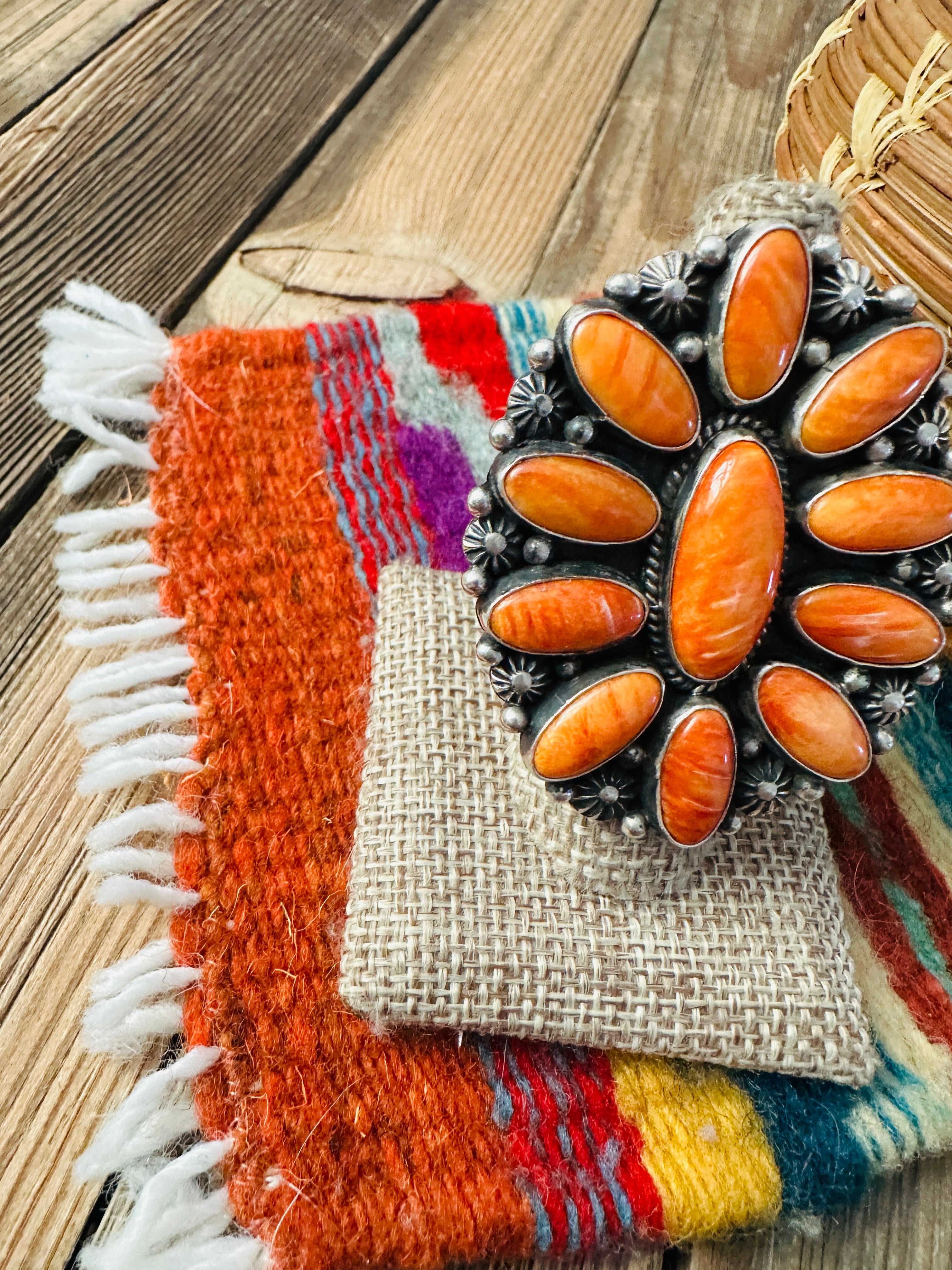 Old Pawn Handcrafted Spiny Oyster & Sterling Silver Cluster Ring Size 10