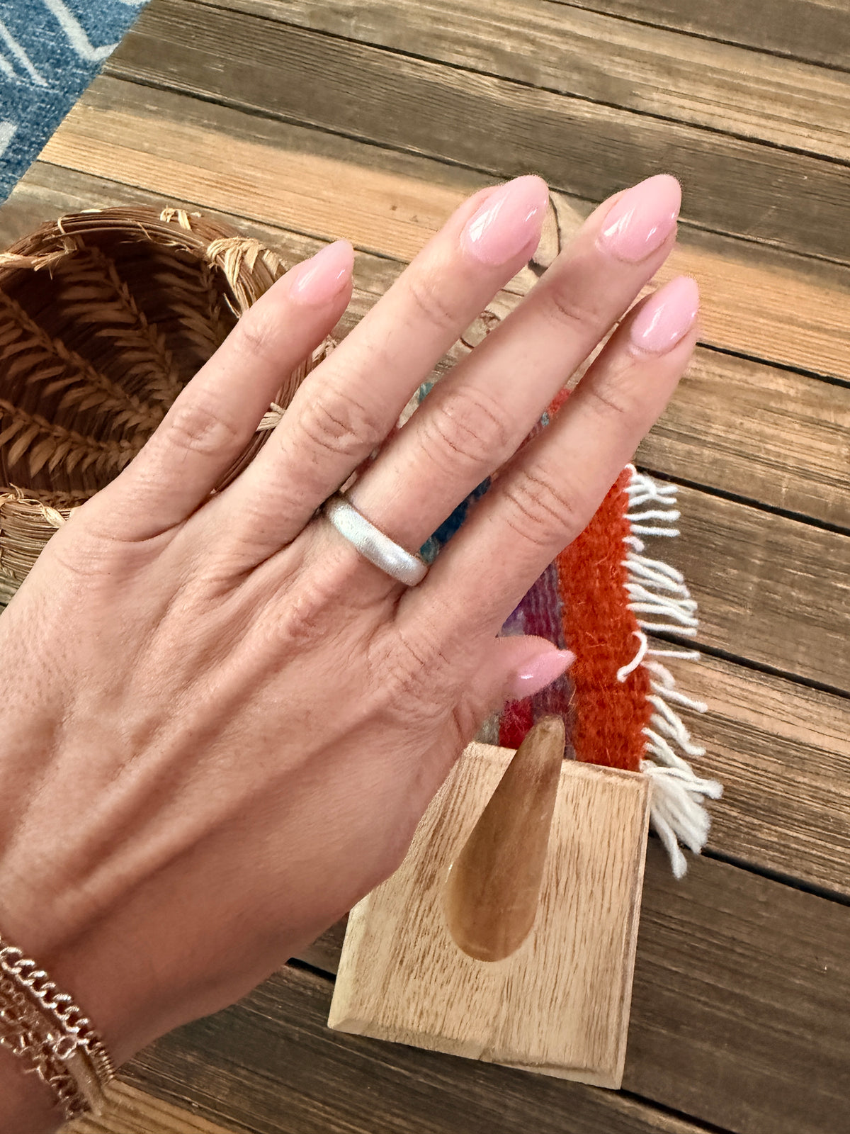 Old Pawn Handcrafted Sterling Silver Band Ring Size 9
